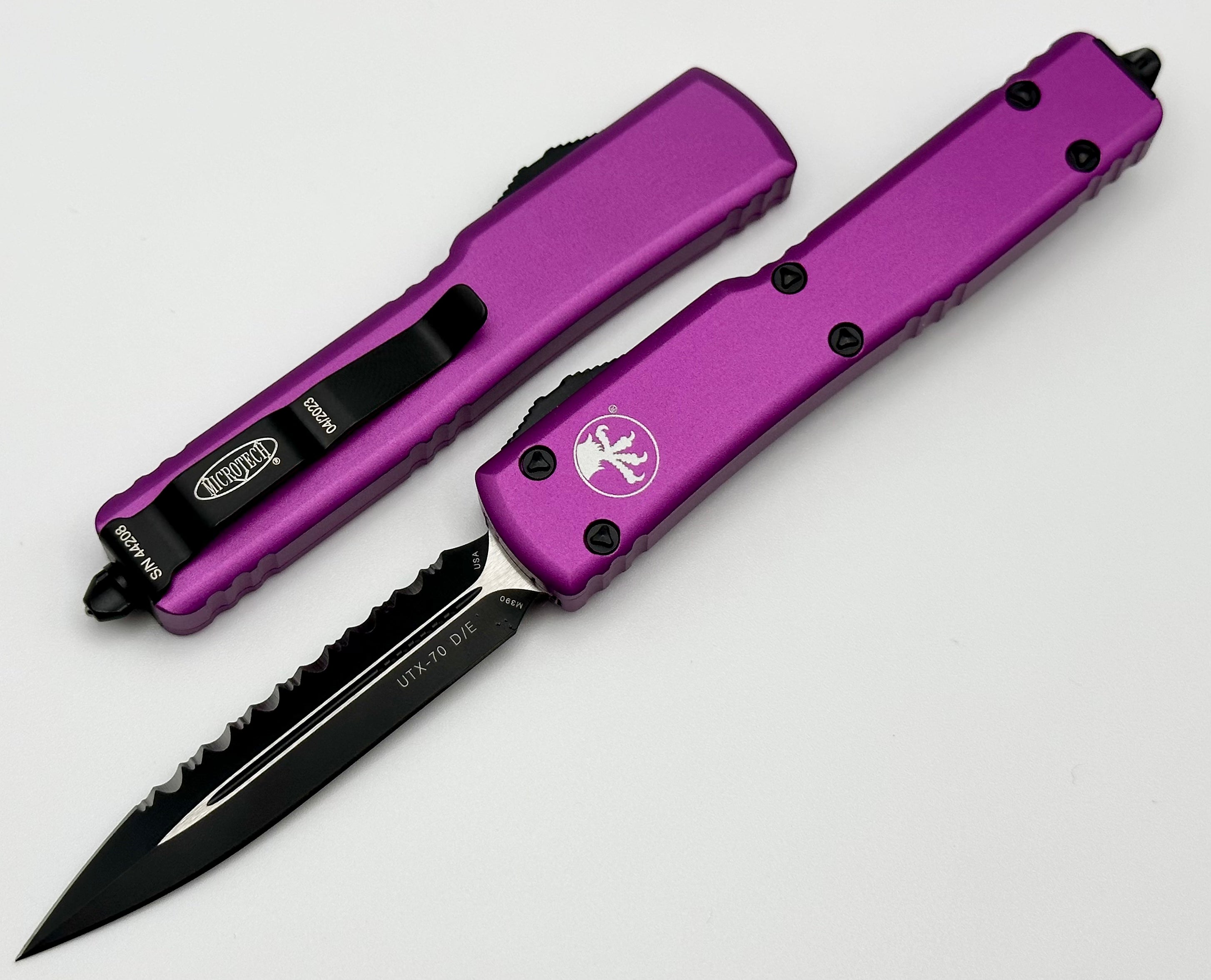 Microtech UTX-70 Premium Double Edge Serrated Knife - Violet