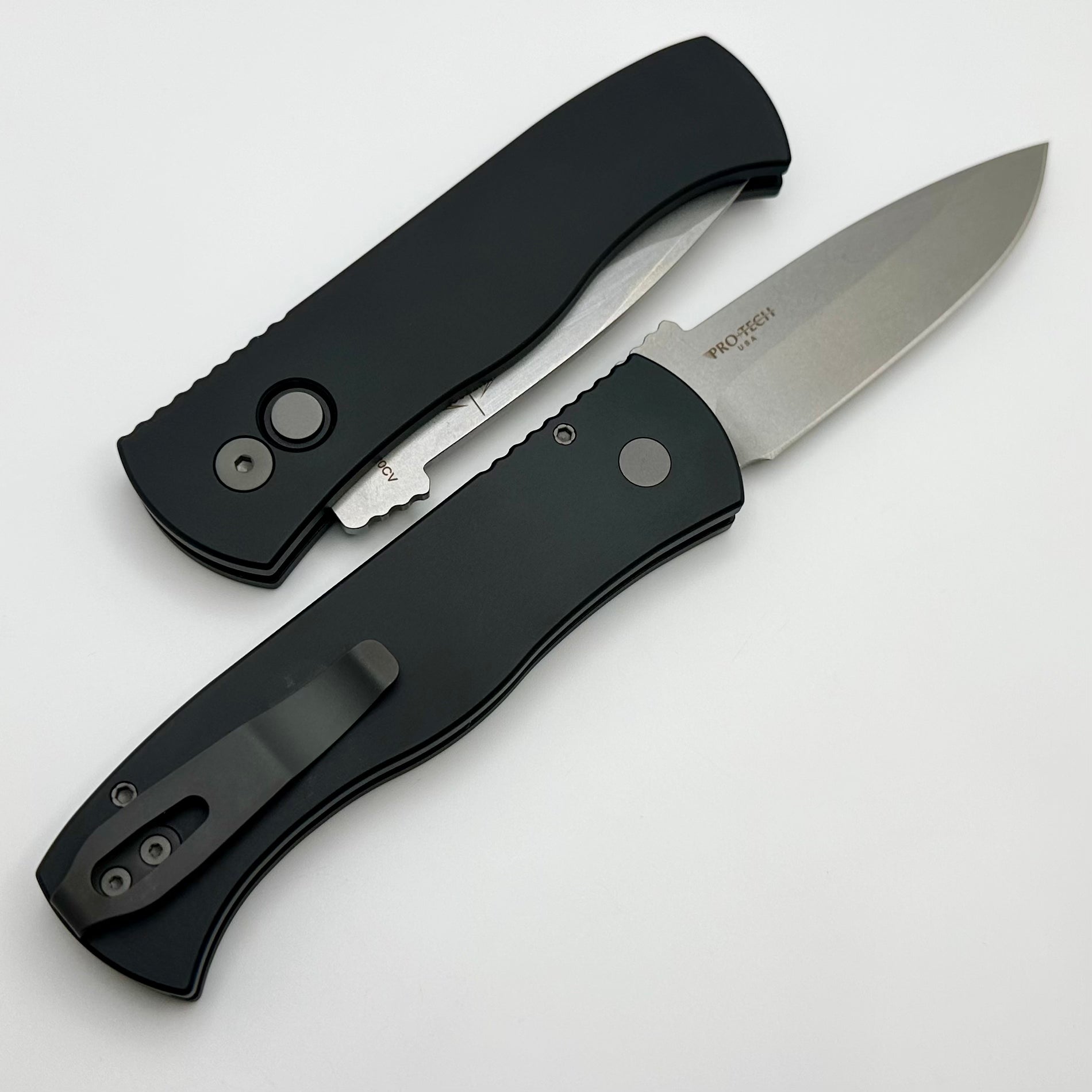 Pro-Tech Emerson CQC7 Auto Spearpoint - Premium Tactical Knife with Black Handle & 20CV Blade