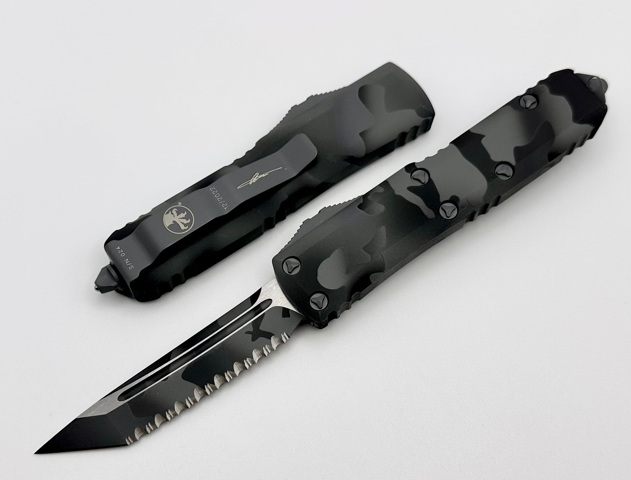 Microtech UTX-85 Tanto T/E Fully Serrated Urban Camo - Premium EDC Knife