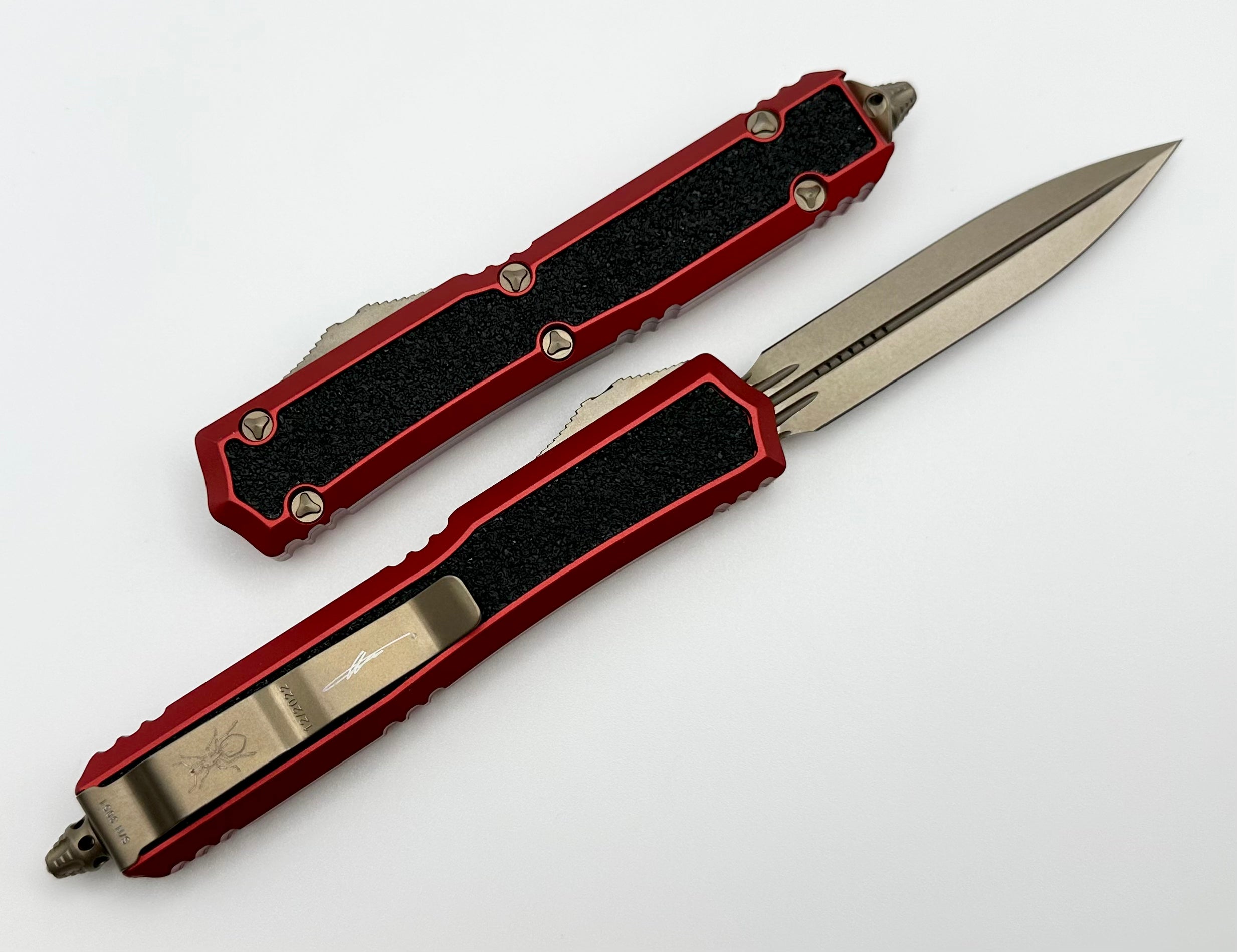 Premium Microtech Makora Bronze Double Edge Knife with Red Accents