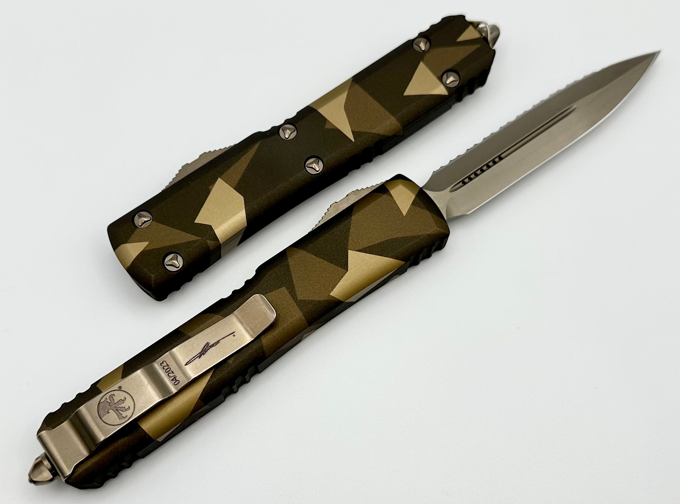 Microtech Ultratech Geo Tan Camo Bronzed Double Edge Serrated Knife - Premium Tactical OTF