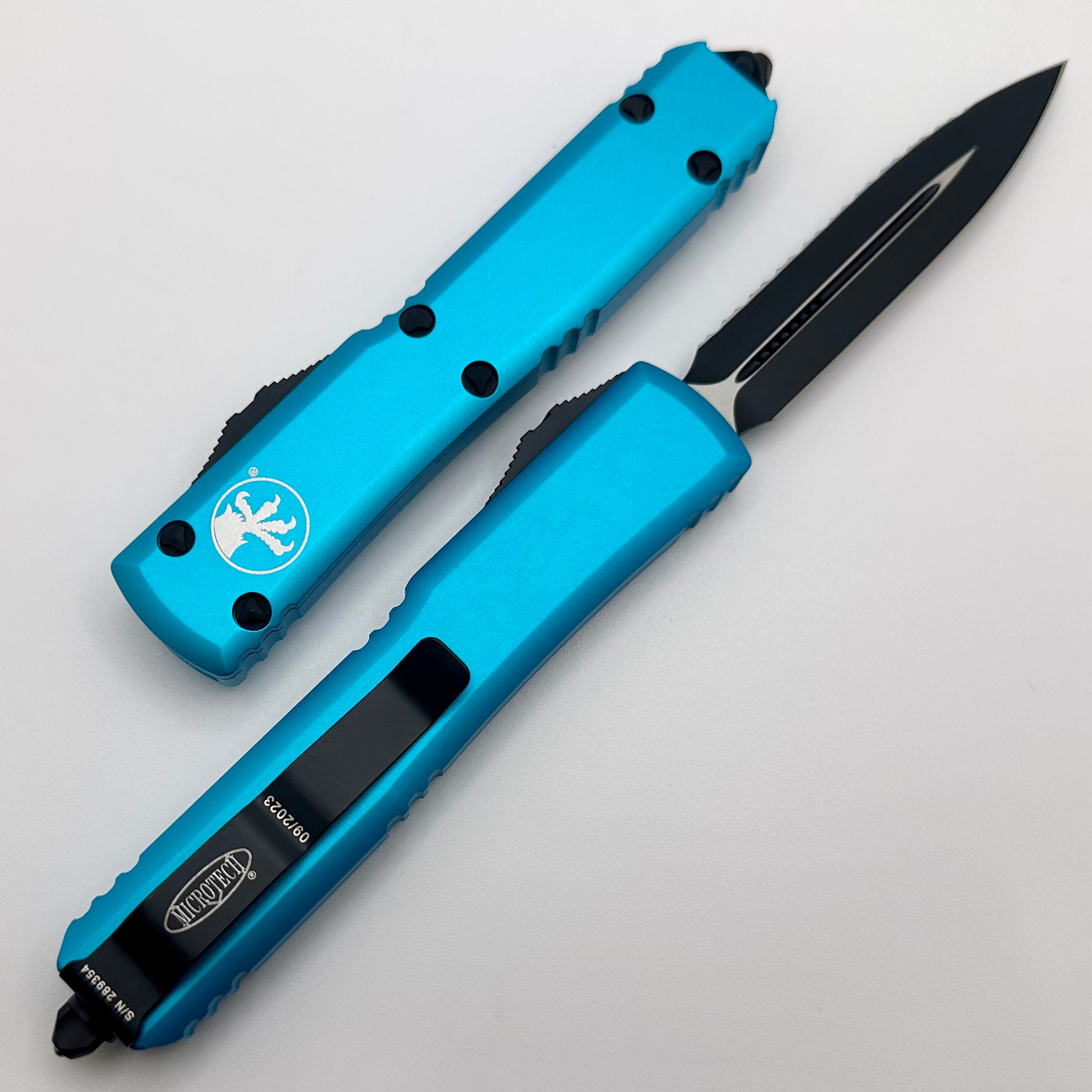 Microtech Ultratech D/E Premium Tactical Knife - Black Full Serrated & Turquoise