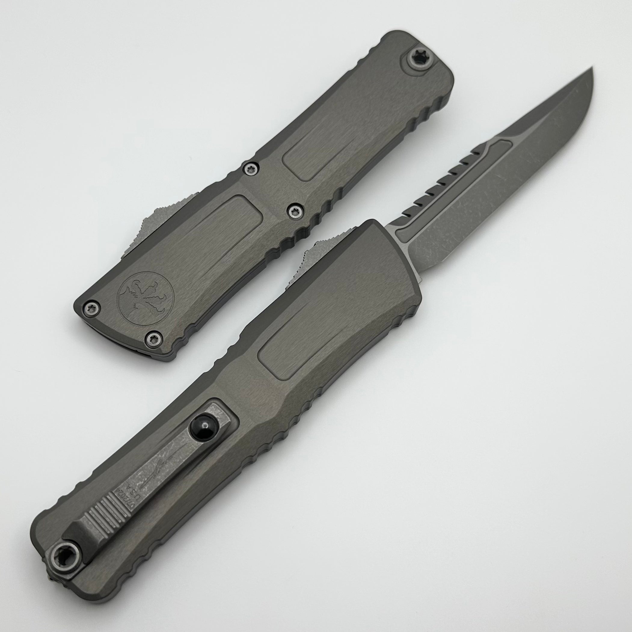 Microtech Ultimate Combat Troodon Gen III - Apocalyptic Clear Signature Series