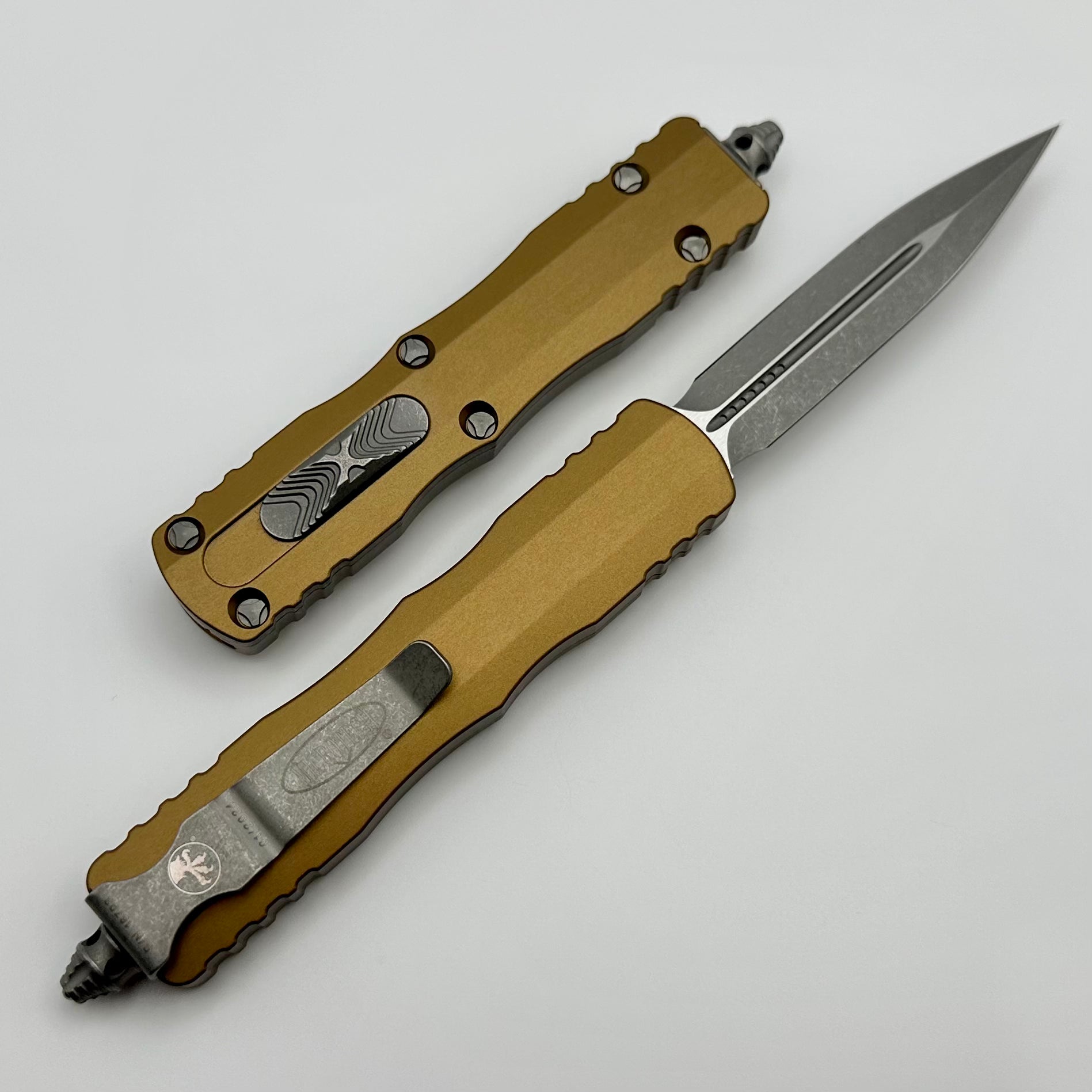 Microtech Dirac D/E Apocalyptic Premium Tactical Knife – Tan