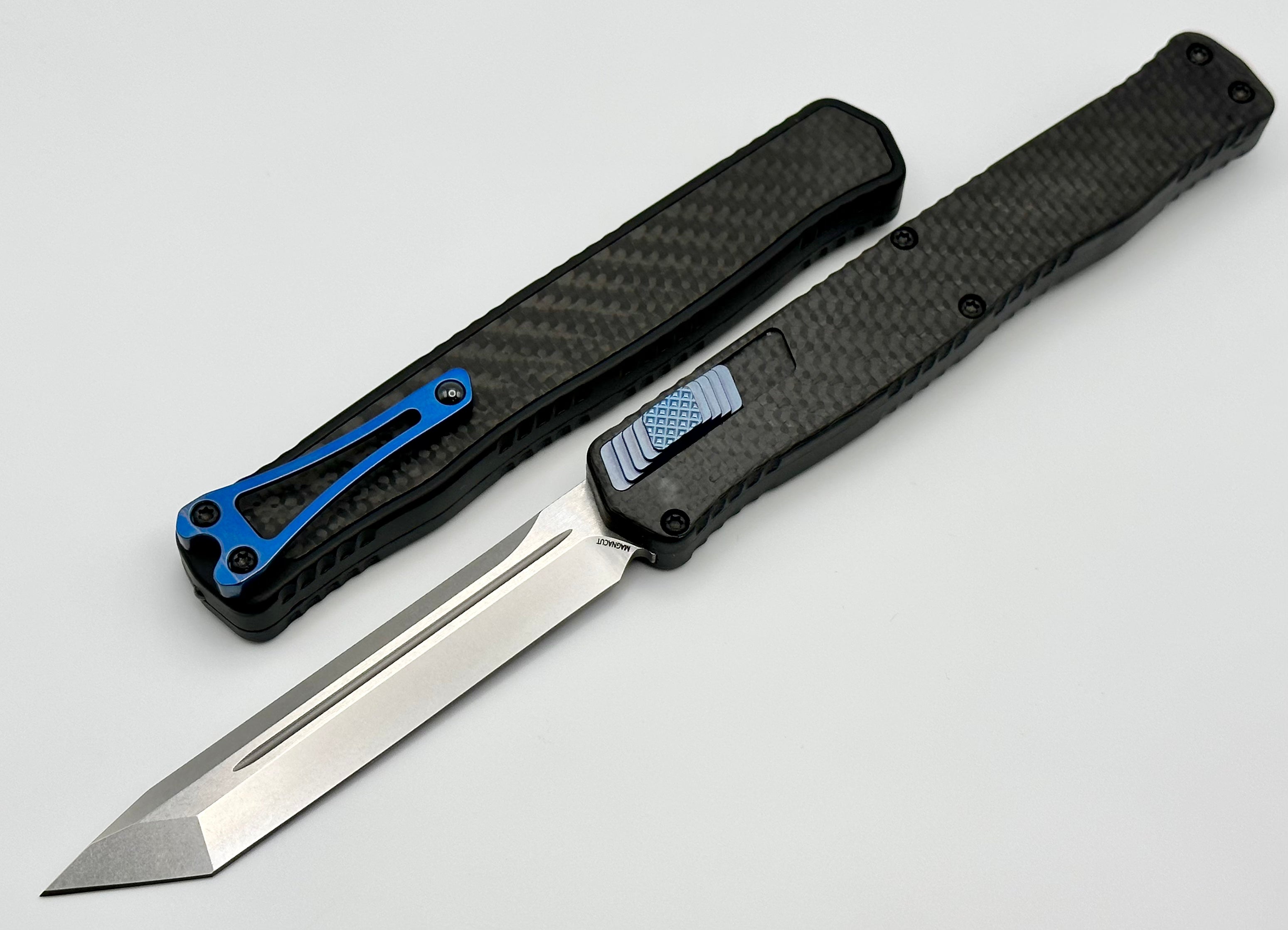 Ultimate Heretic Knives Cleric II Carbon Fiber Tanto - Premium Magnacut Blade with Blue Titanium Accents