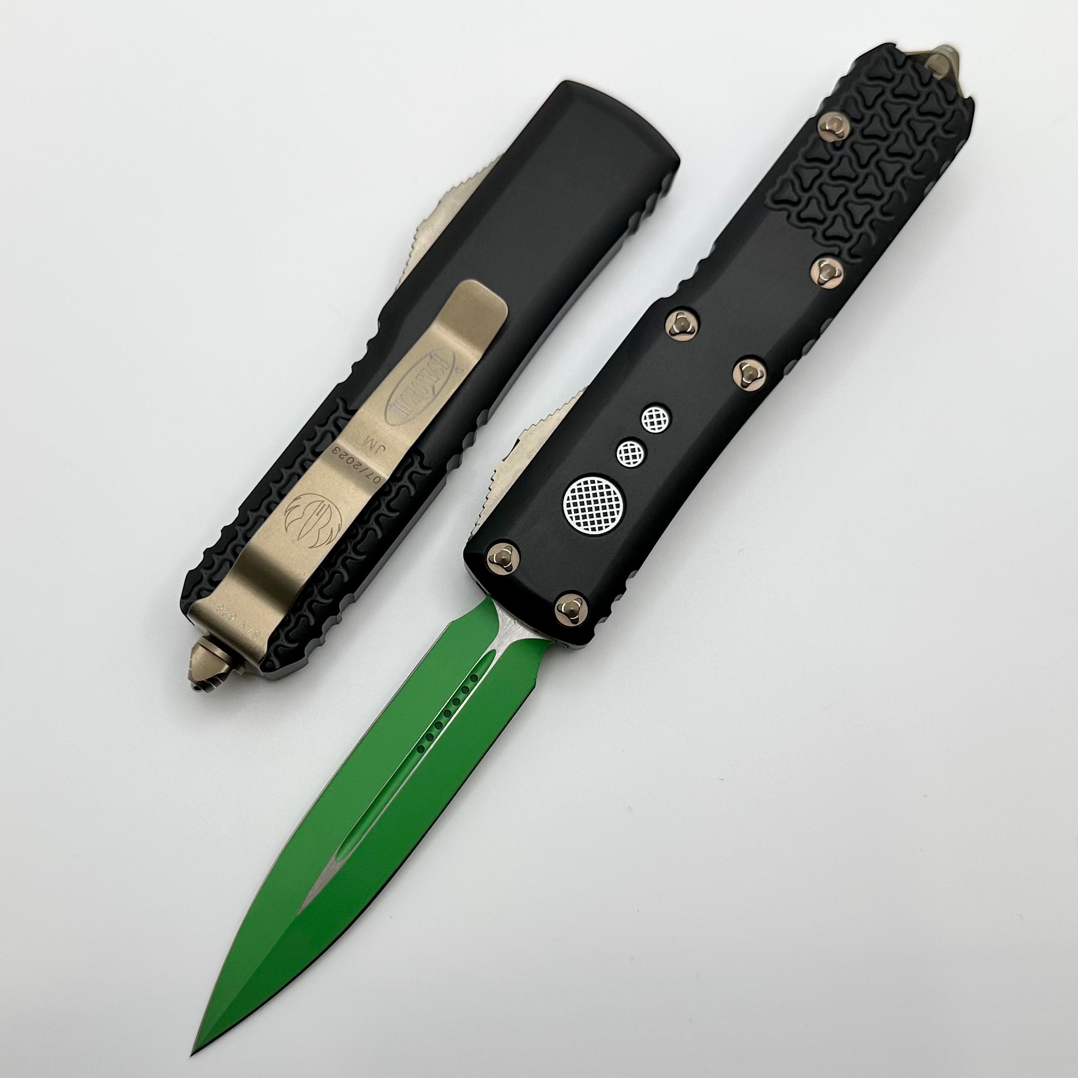 Microtech UTX-85 Jedi Master Green M390 - Premium EDC Knife with Black Chassis & Bronze Hardware