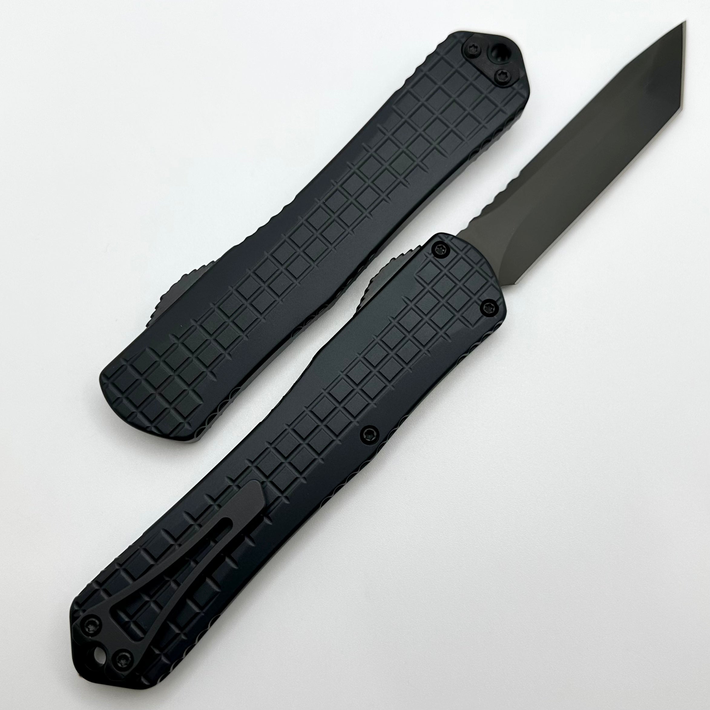 Heretic Knives Premium Manticore X Tactical OTF Knife - Black Frag Handle & DLC Tanto MagnaCut