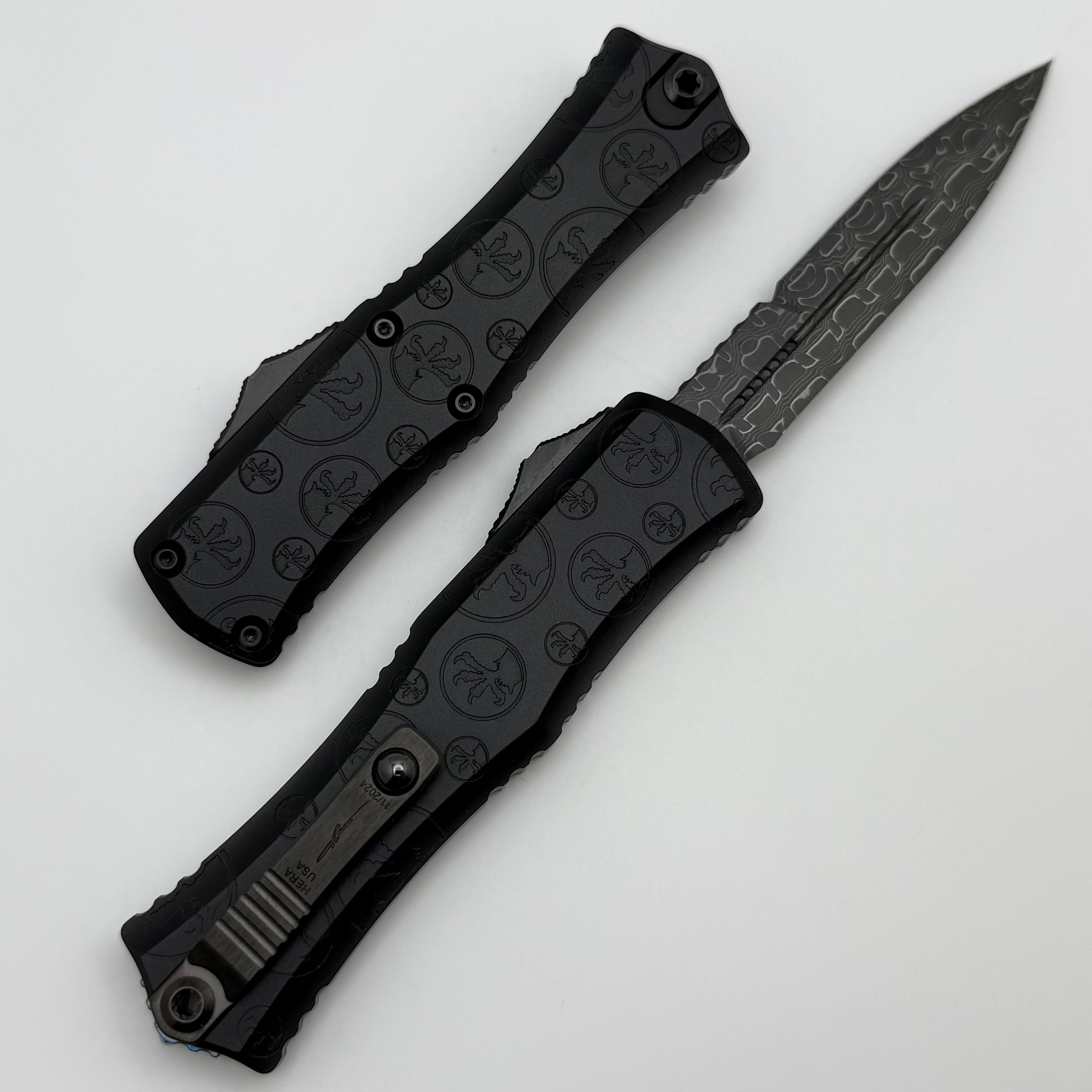 Microtech Hera II Mini Signature Series: Premium Damascus Blade with Black Claw Burst Engraved Handle