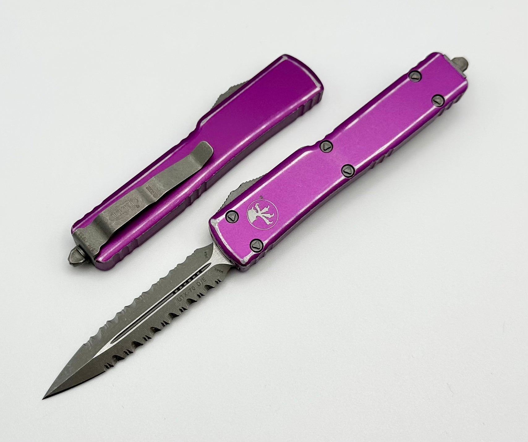 Microtech UTX-70 Double Edge Serrated Apocalyptic Violet - Compact & Premium Tactical Knife