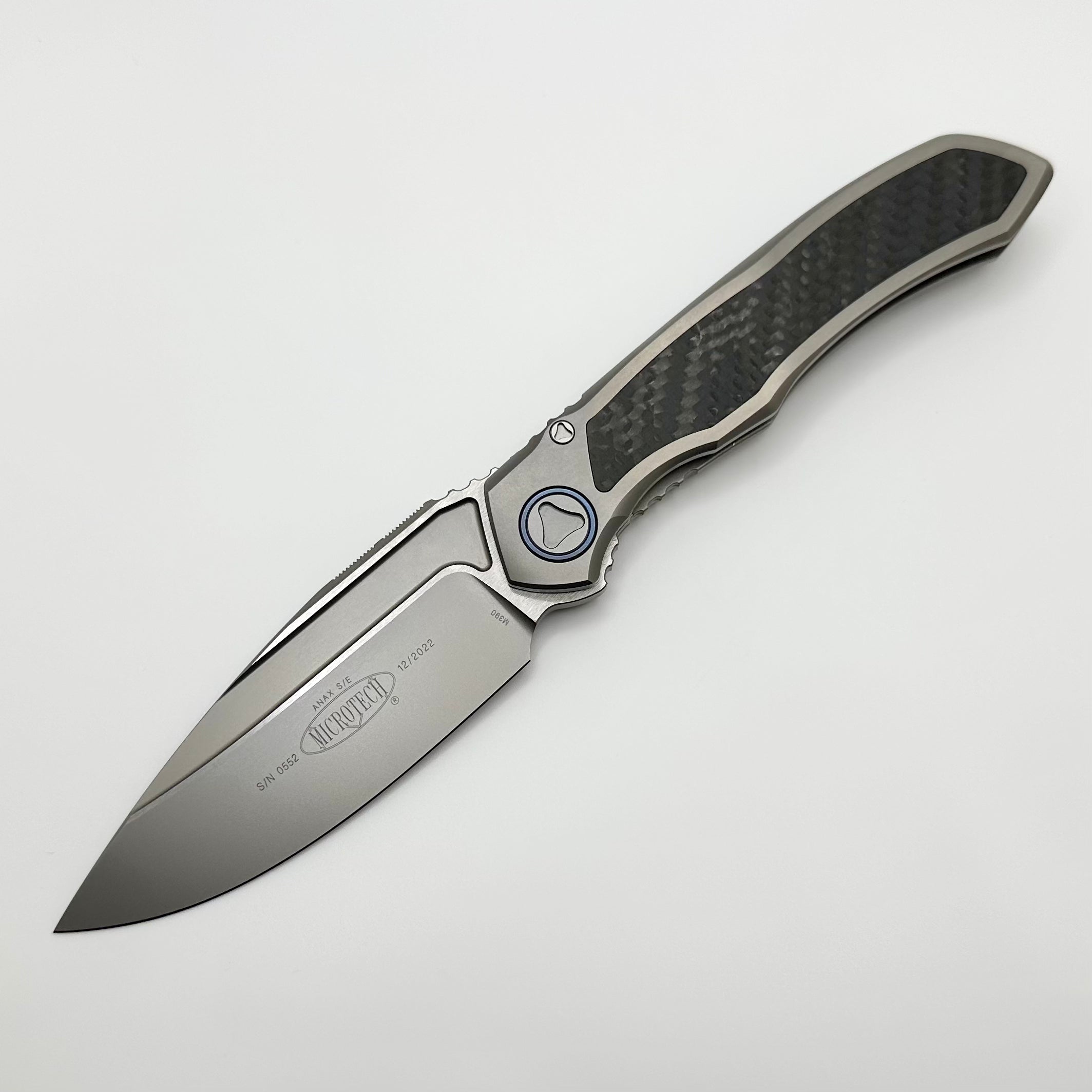 Premium Microtech ANAX Titanium Knife with Carbon Fiber Inlay - Pre-Owned Excellence