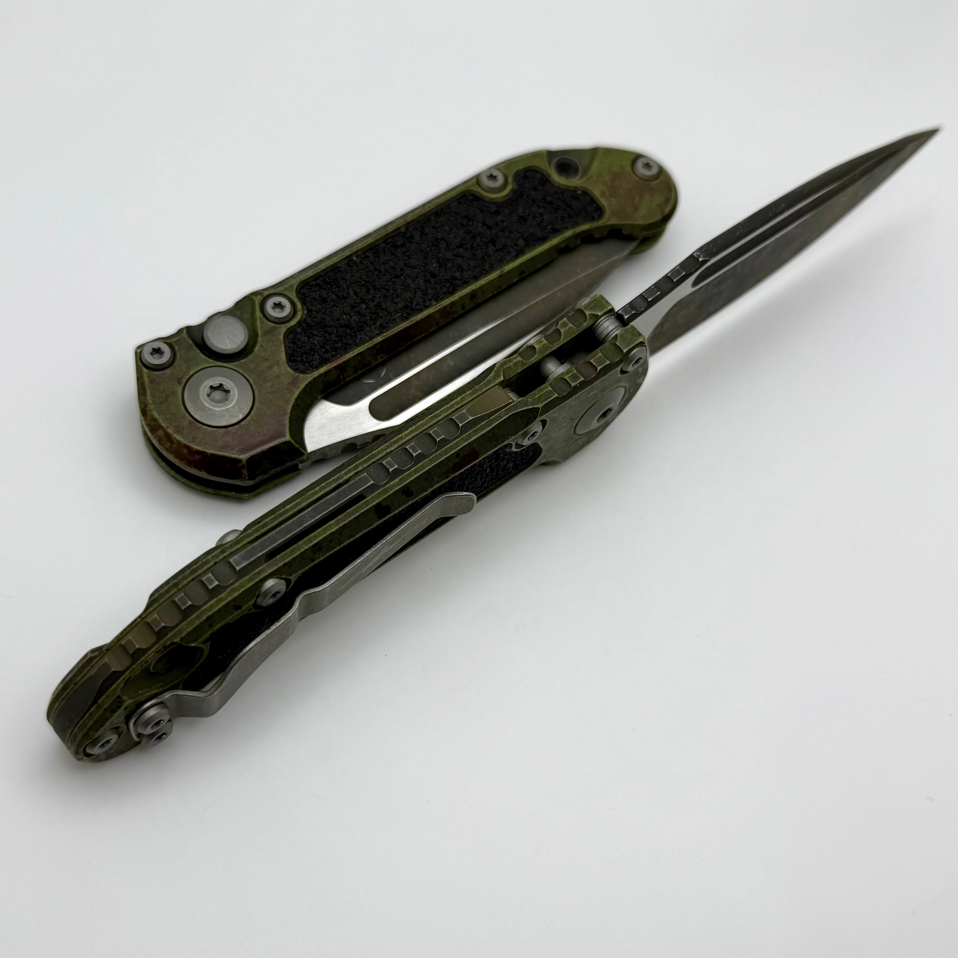 Premium Microtech LUDT Gen III Outbreak Drop Point Knife - Ultimate Tactical Tool