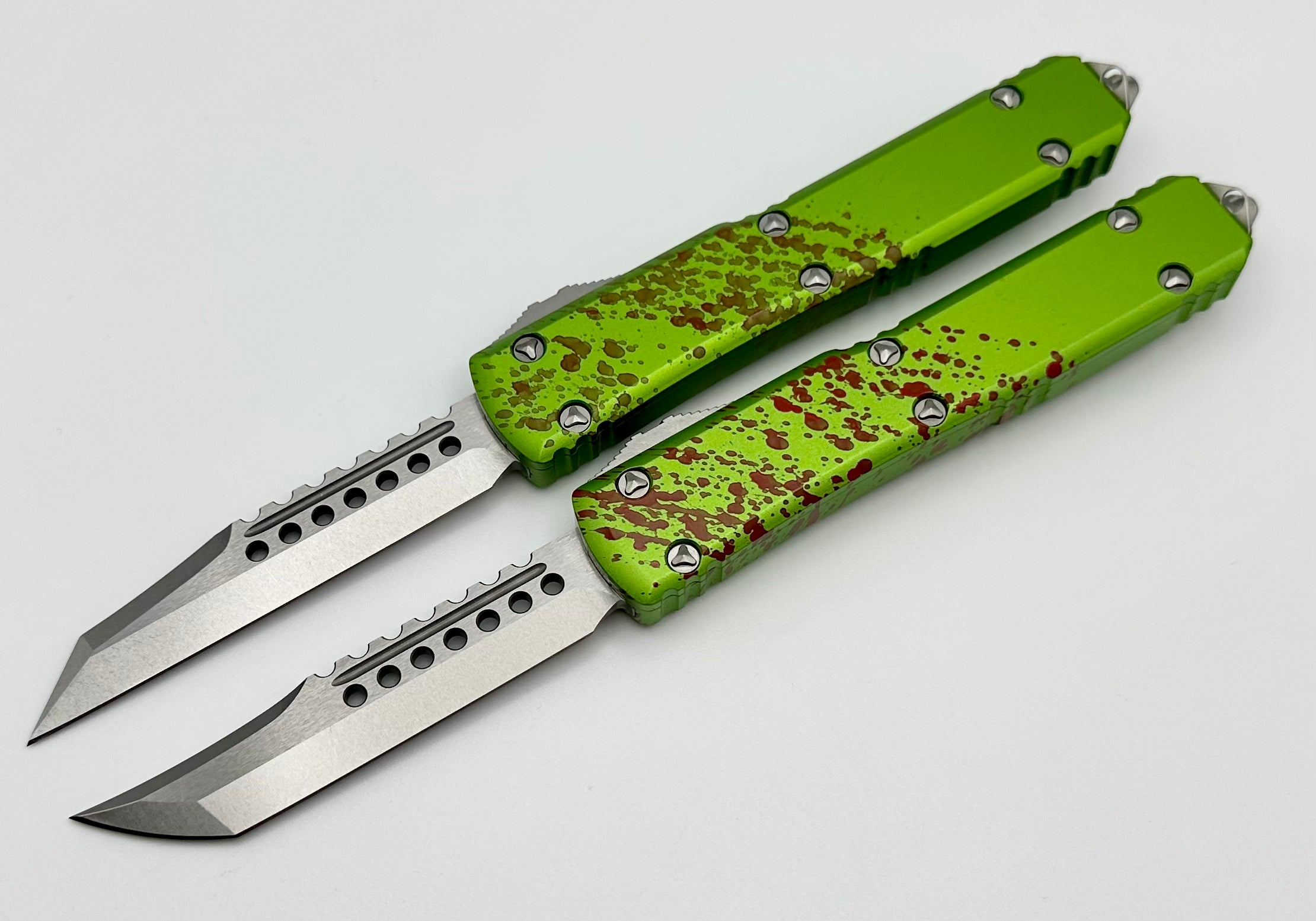 Premium Microtech Ultratech Zombie-Tech Hellhound & Warhound Signature Set - Stonewash Finish