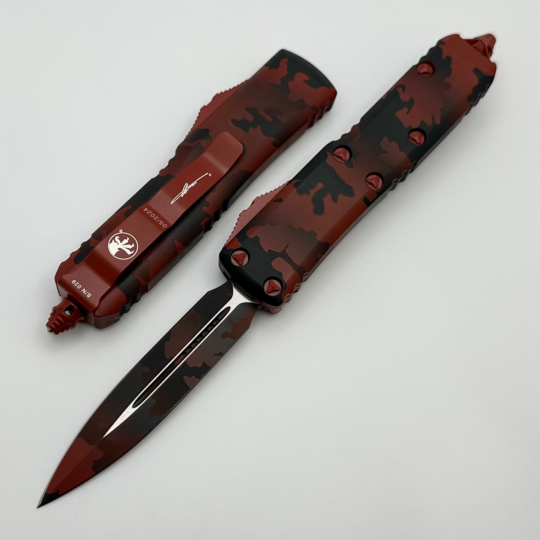 Microtech UTX-85 Premium Red Camo Signature Series - Ultimate Everyday Carry Knife