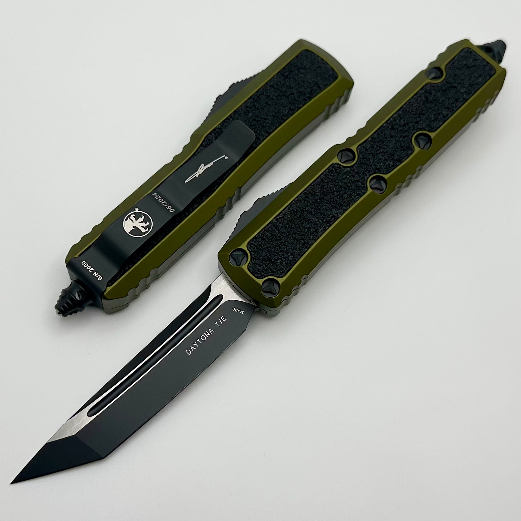 Microtech Daytona Tanto OD Green Signature Series - Premium Tactical Knife with Grip Tape Inlays