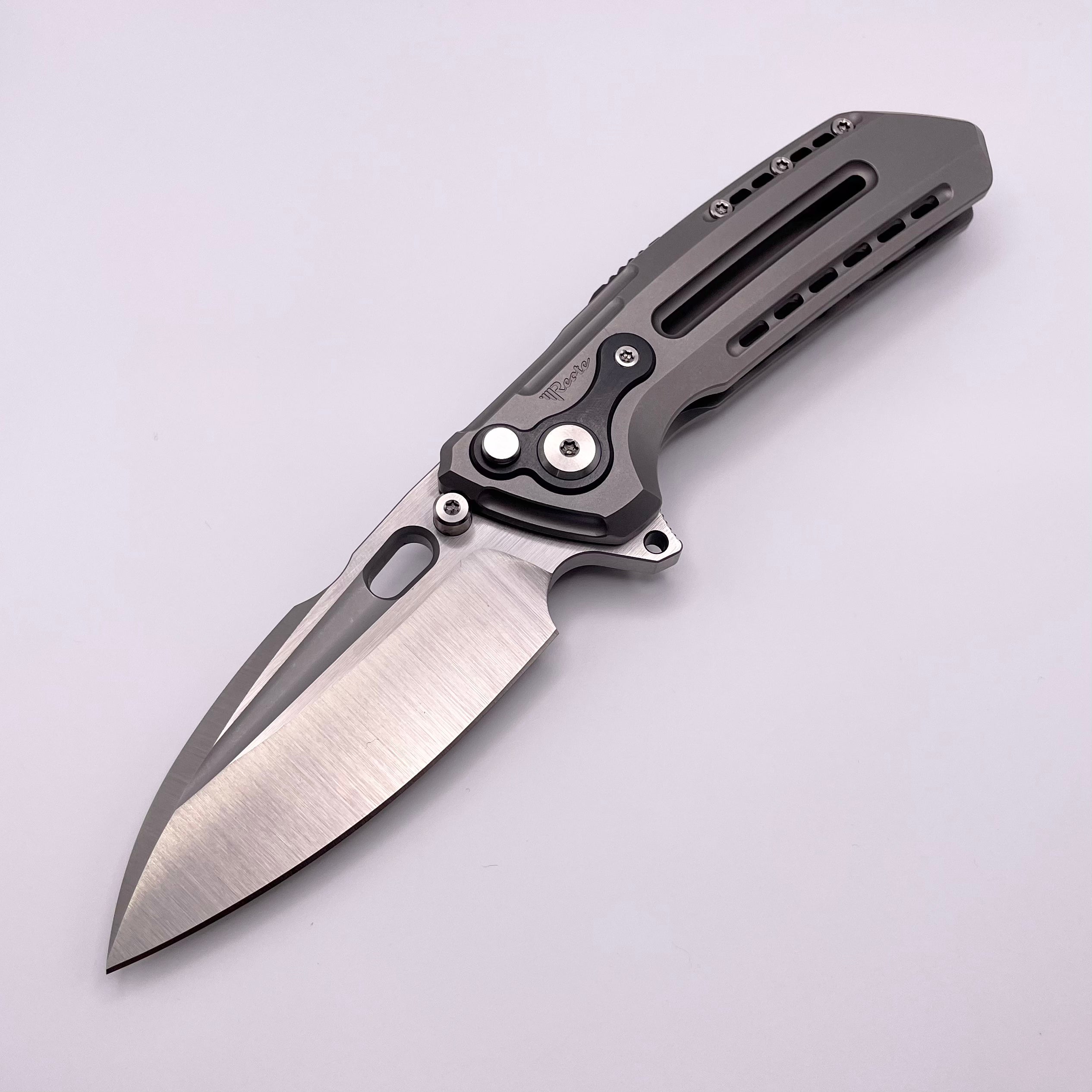 Premium Pre-Owned Reate T6000 Titanium Knife with Zirconium Inlays & M390 Blade