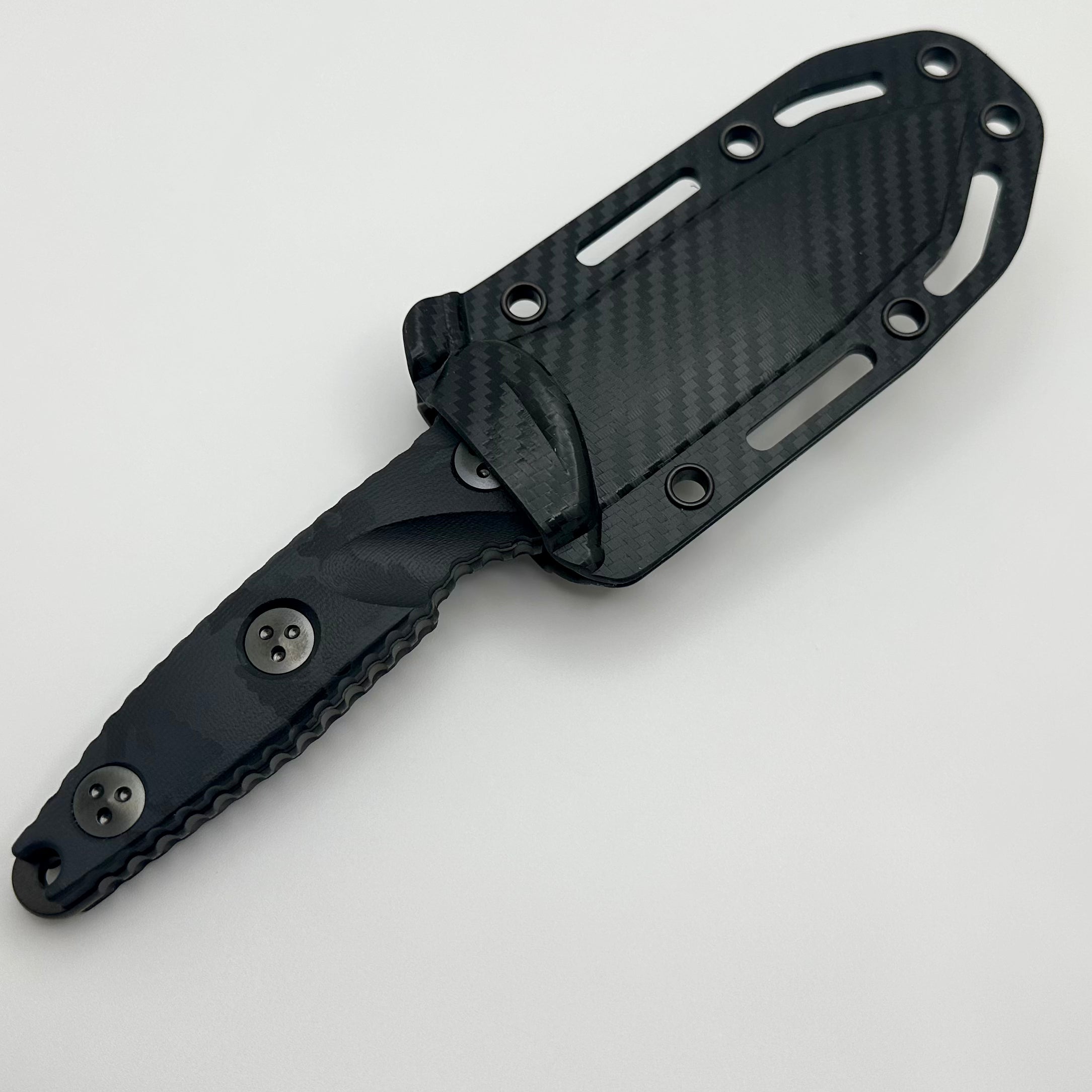 Microtech Socom Alpha Mini Tanto - Ultimate Tactical Knife with Black DLC & Urban Camo Handles