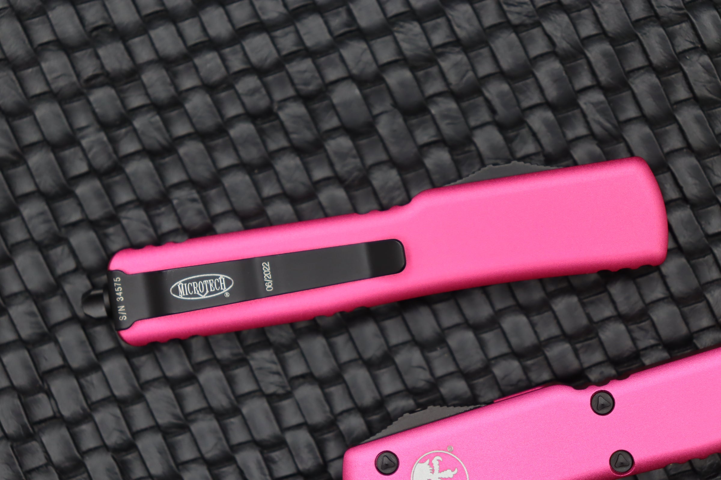 Microtech UTX-70 Premium Tactical Knife - Black & Pink Edition