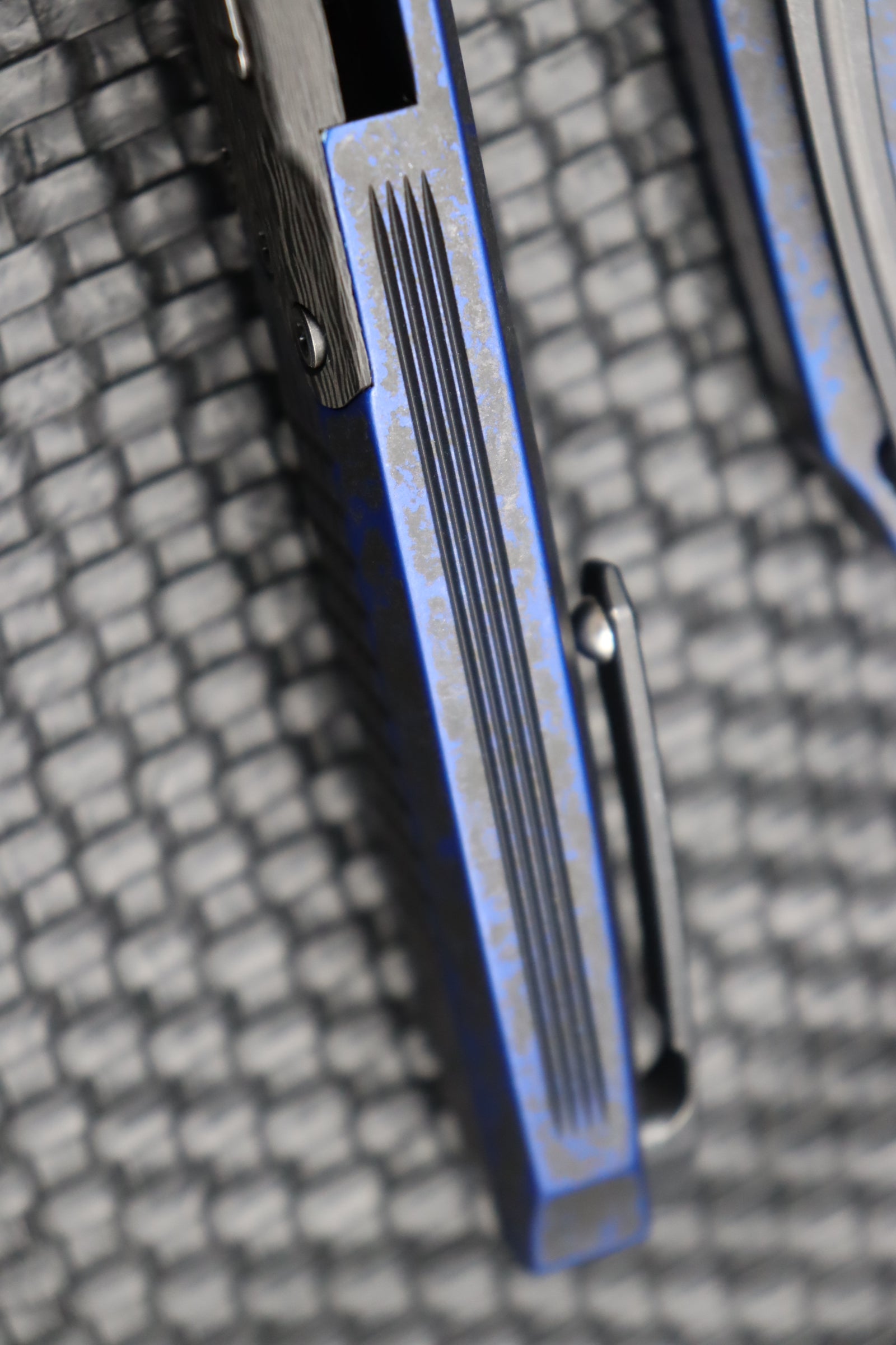 Premium Heretic Knives Wraith Auto Tanto - Battleworn Black with Carbon Fiber & Breakthrough Blue Handle