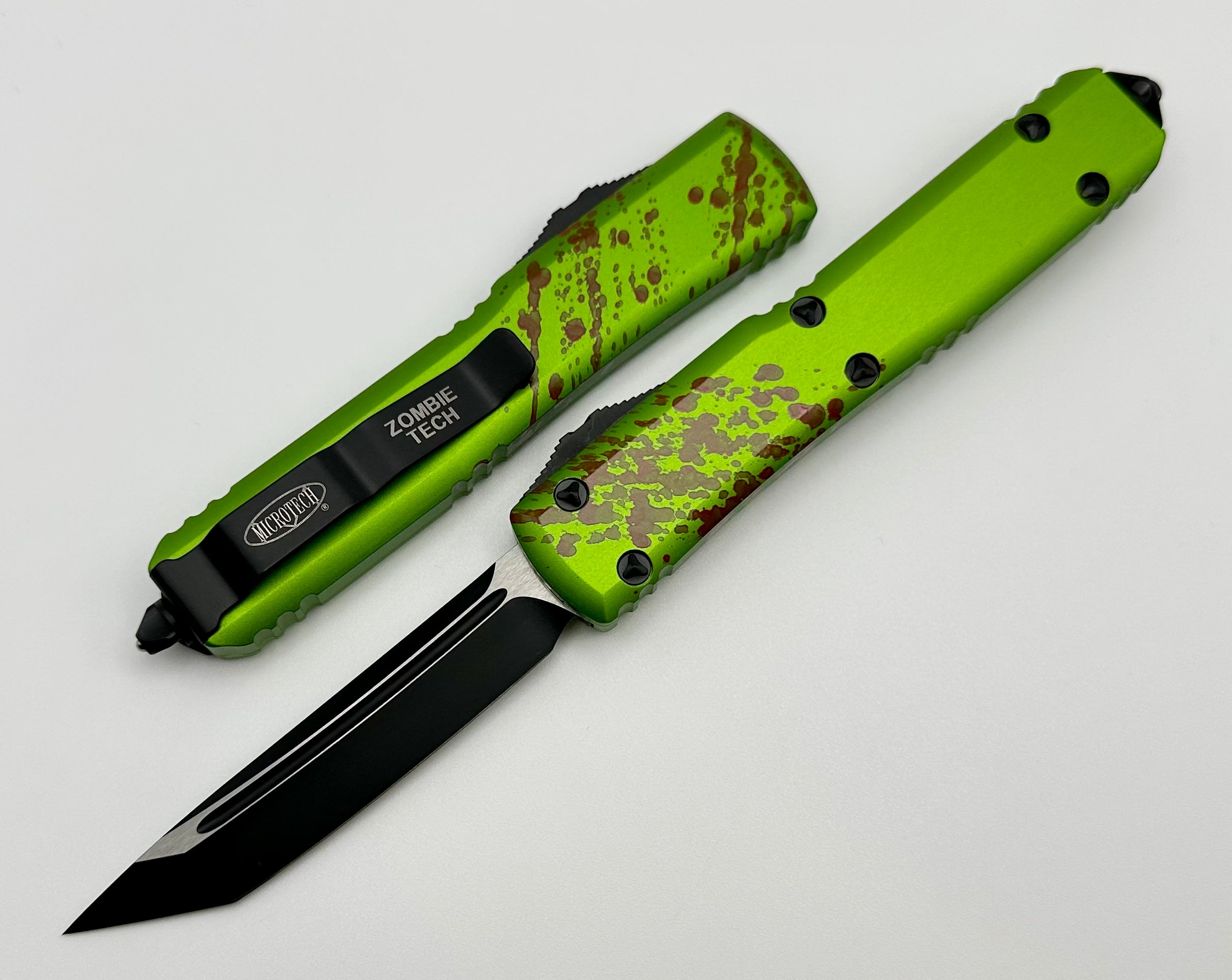 Microtech Ultratech Tanto Zombie Tech Black Premium OTF Knife