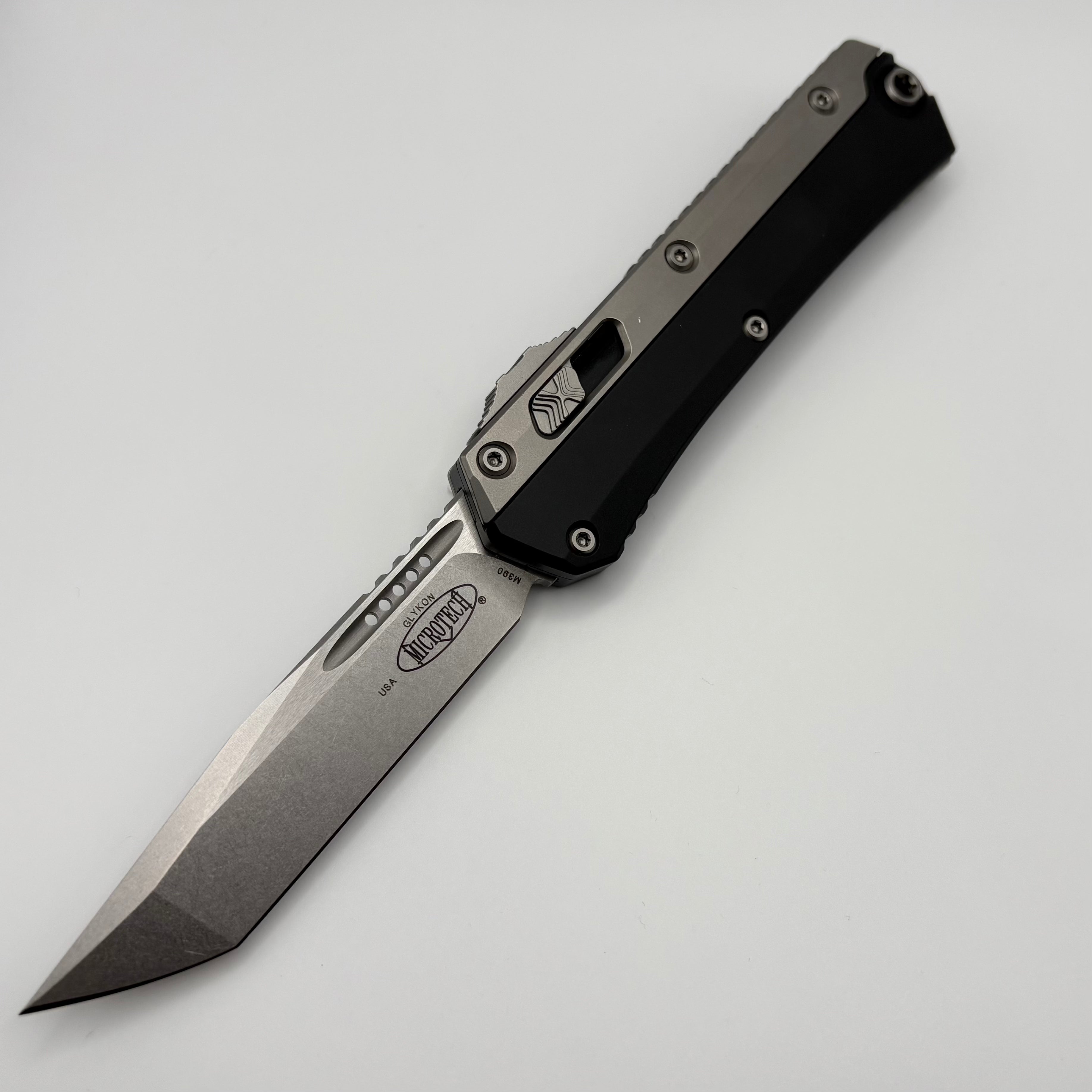 Premium Pre-Owned Microtech Glykon Tanto Knife - Stonewash & Bead Blast Design