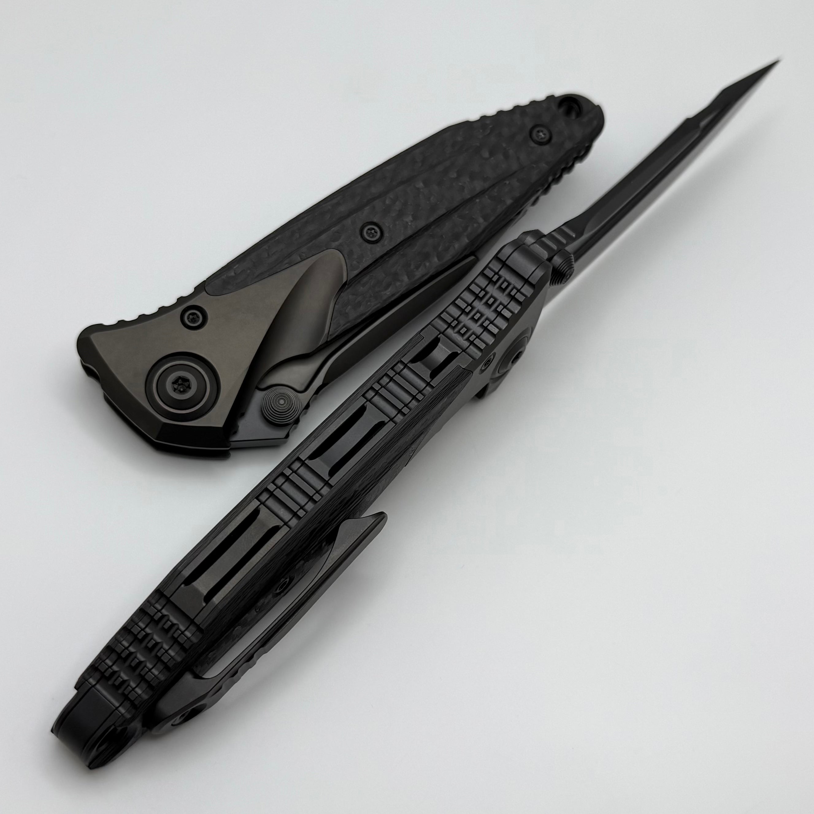 Premium Microtech Socom Bravo Tactical Knife - DLC Single Edge & Carbon Fiber