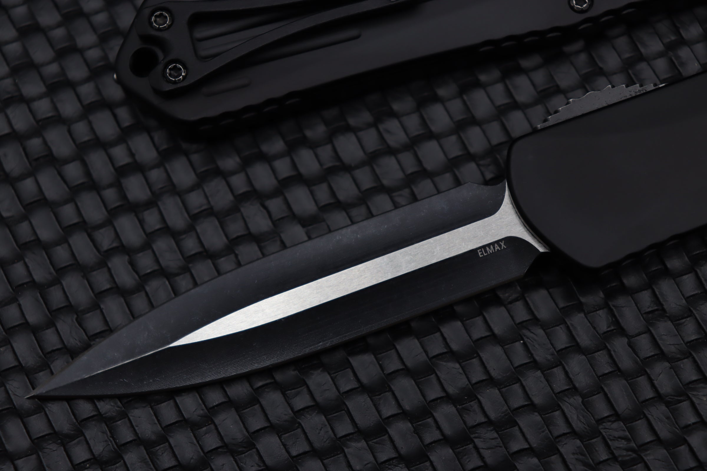 Heretic Knives Manticore X Premium Double Edge OTF Knife - Battleworn Black