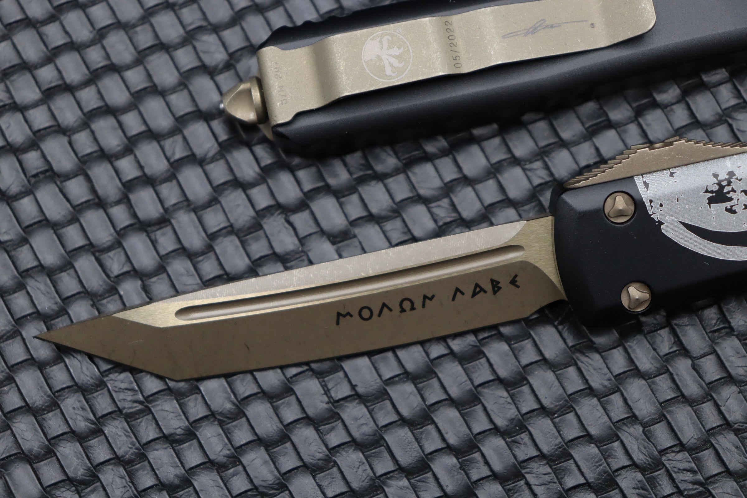 Microtech Ultratech Molon Labe Tanto Bronze Apocalyptic & Black/Bronze Signature Series - Ultimate Tactical Knife