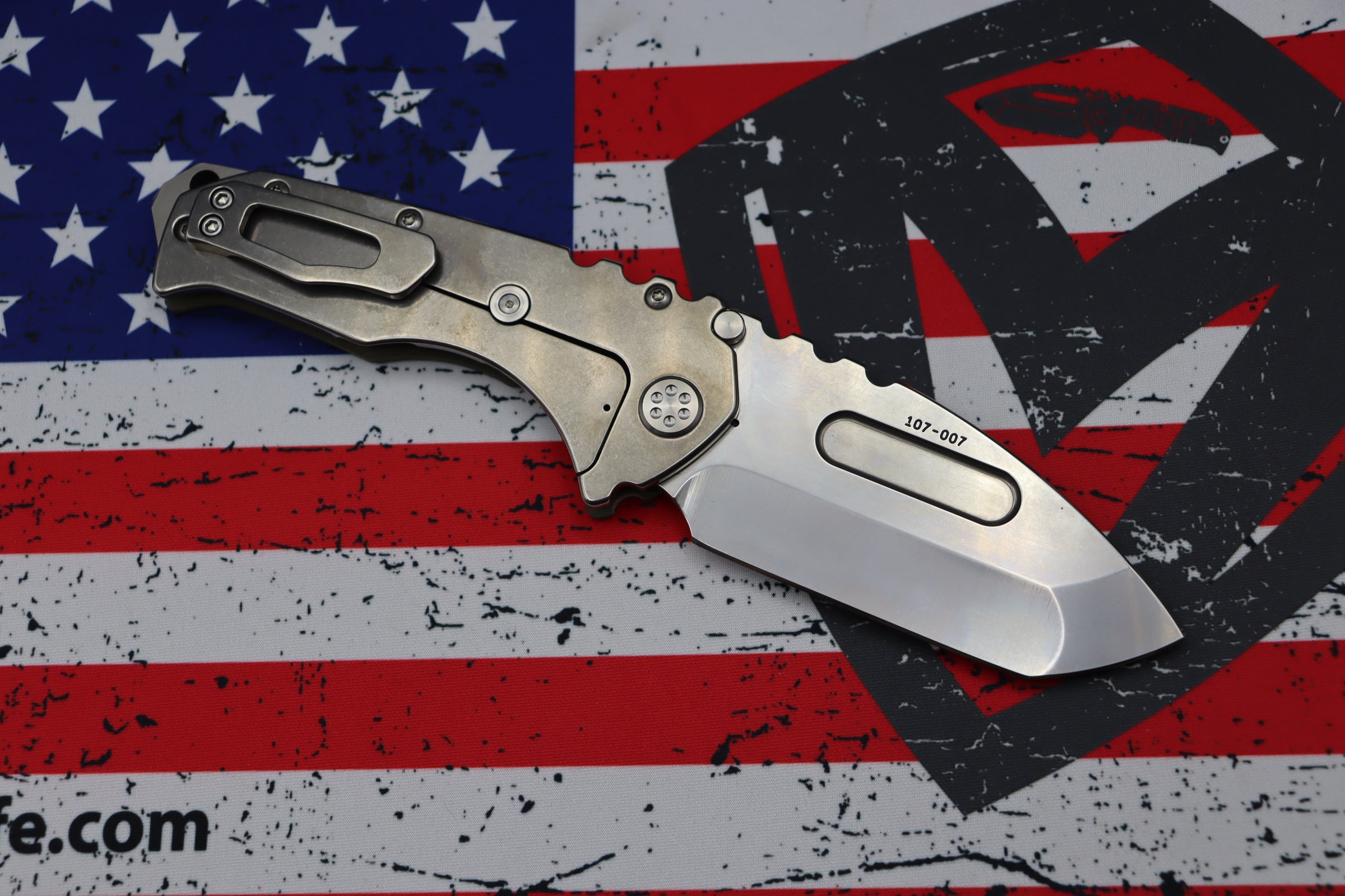 Medford Knife Praetorian G Tanto CPM-D2 - Ultimate Tactical EDC Blade