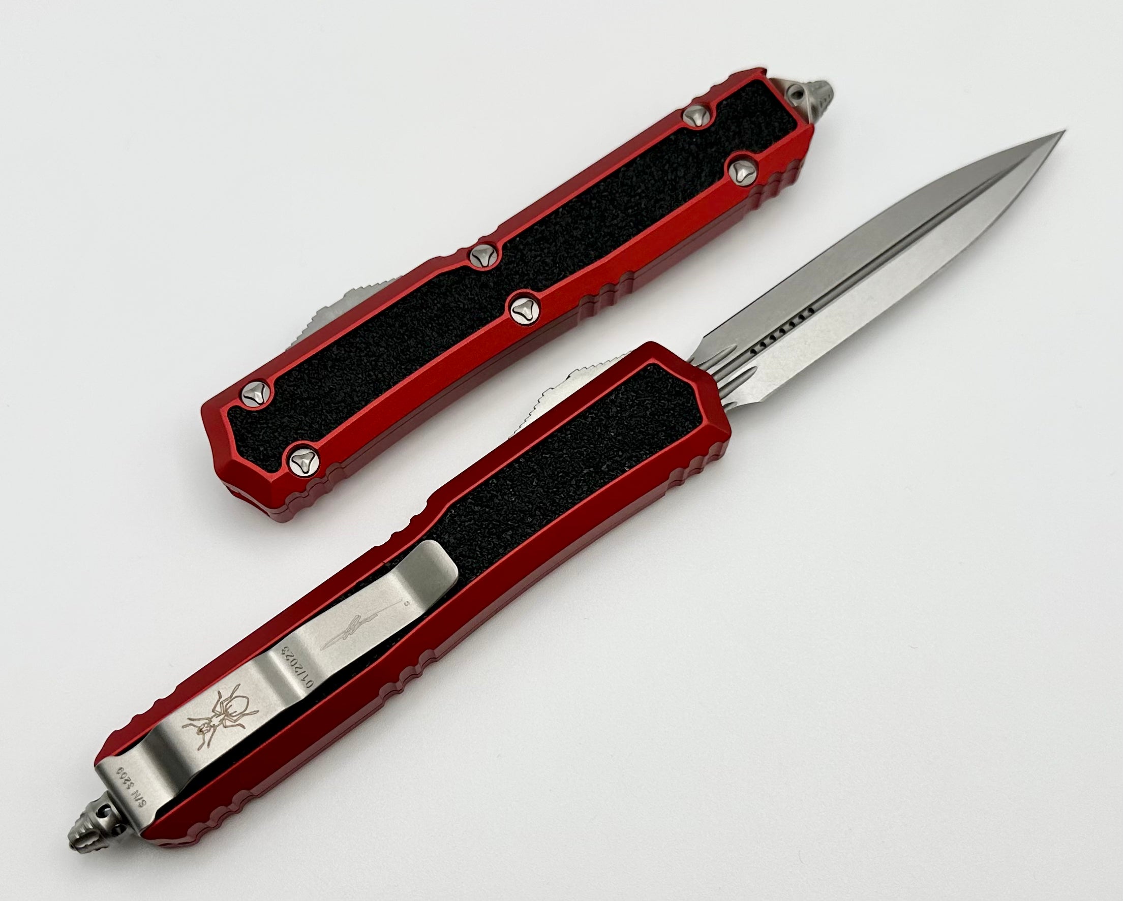 Premium Microtech Makora Stonewash Double Edge Knife with Red Handle