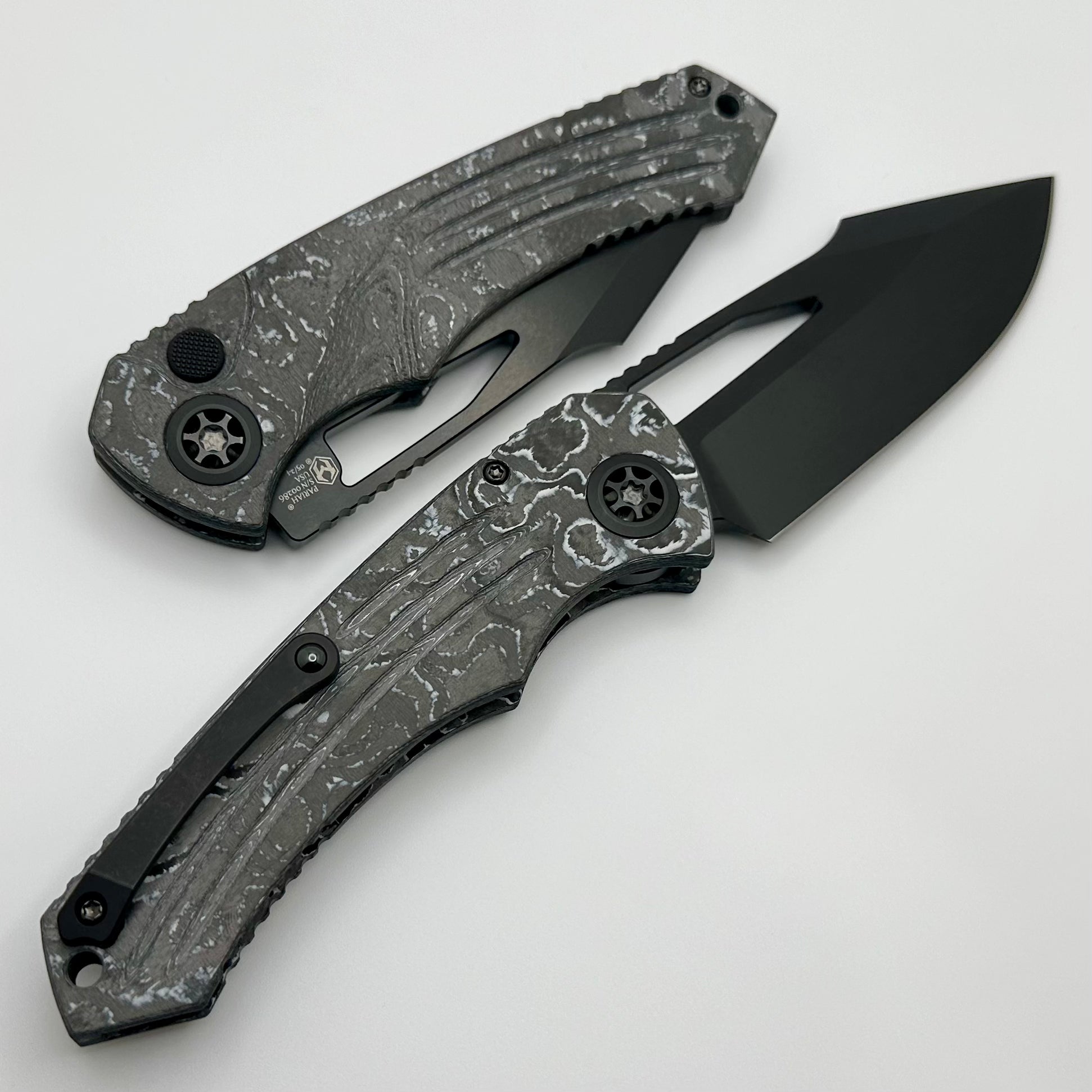 Heretic Knives Pariah M/A Premium Button Lock Knife - White Camo Carbon Handles & DLC MagnaCut Blade