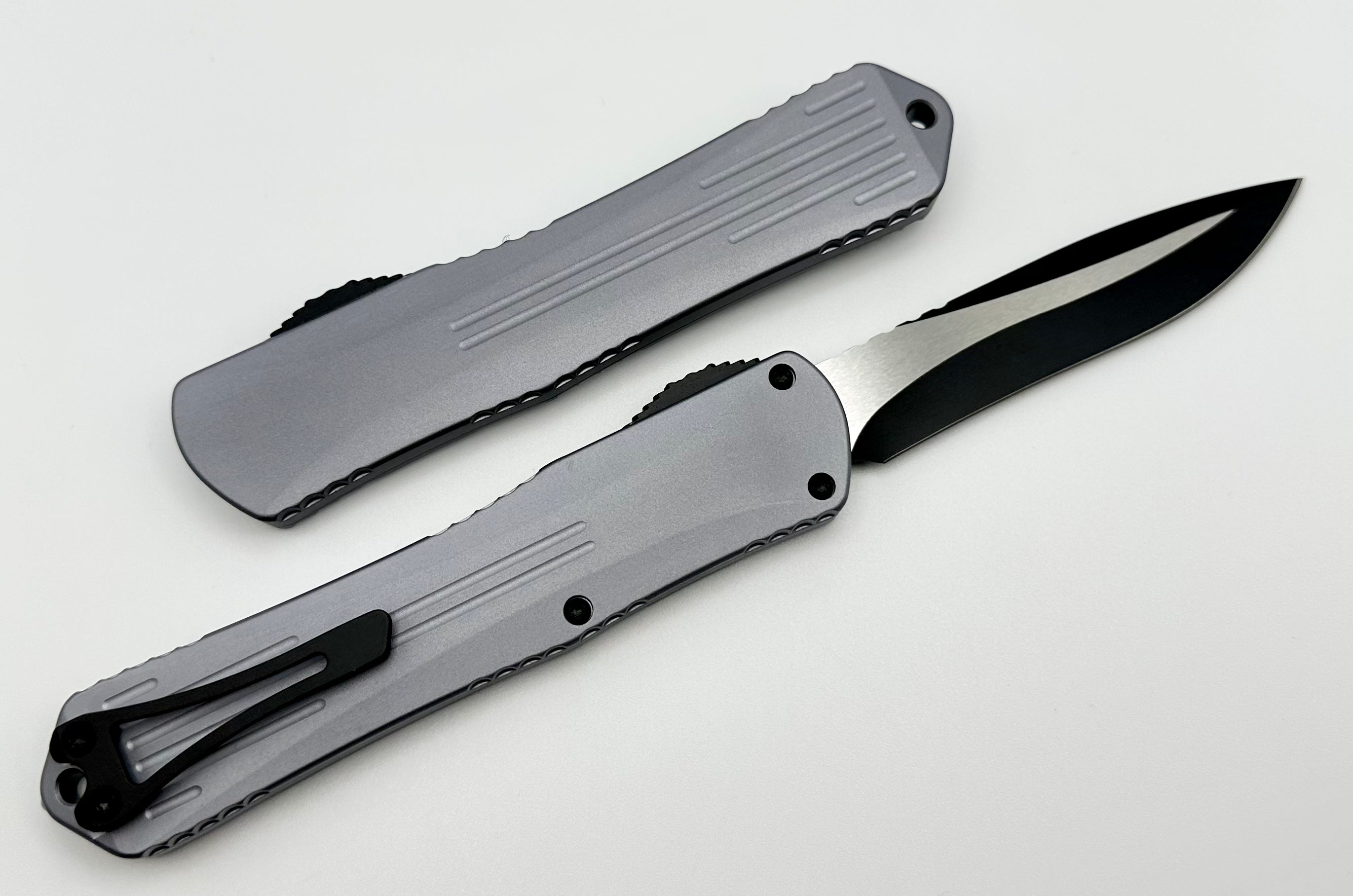 Heretic Knives Manticore X Premium OTF Knife - Gray & Two Tone Battleworn Black, MagnaCut Blade