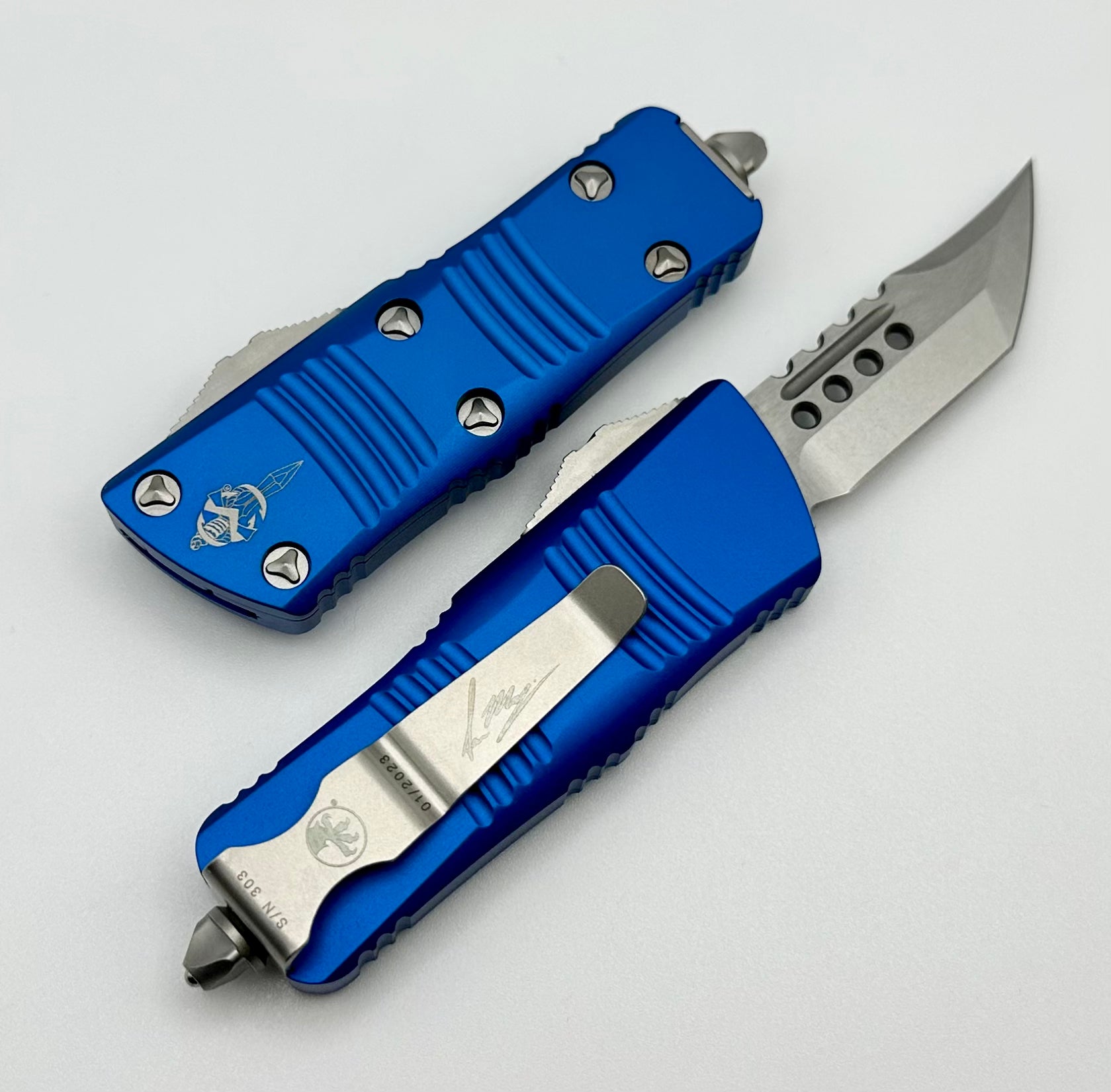 Microtech Mini Troodon Hellhound Stonewash & Blue Signature Series - Ultimate Compact EDC Knife