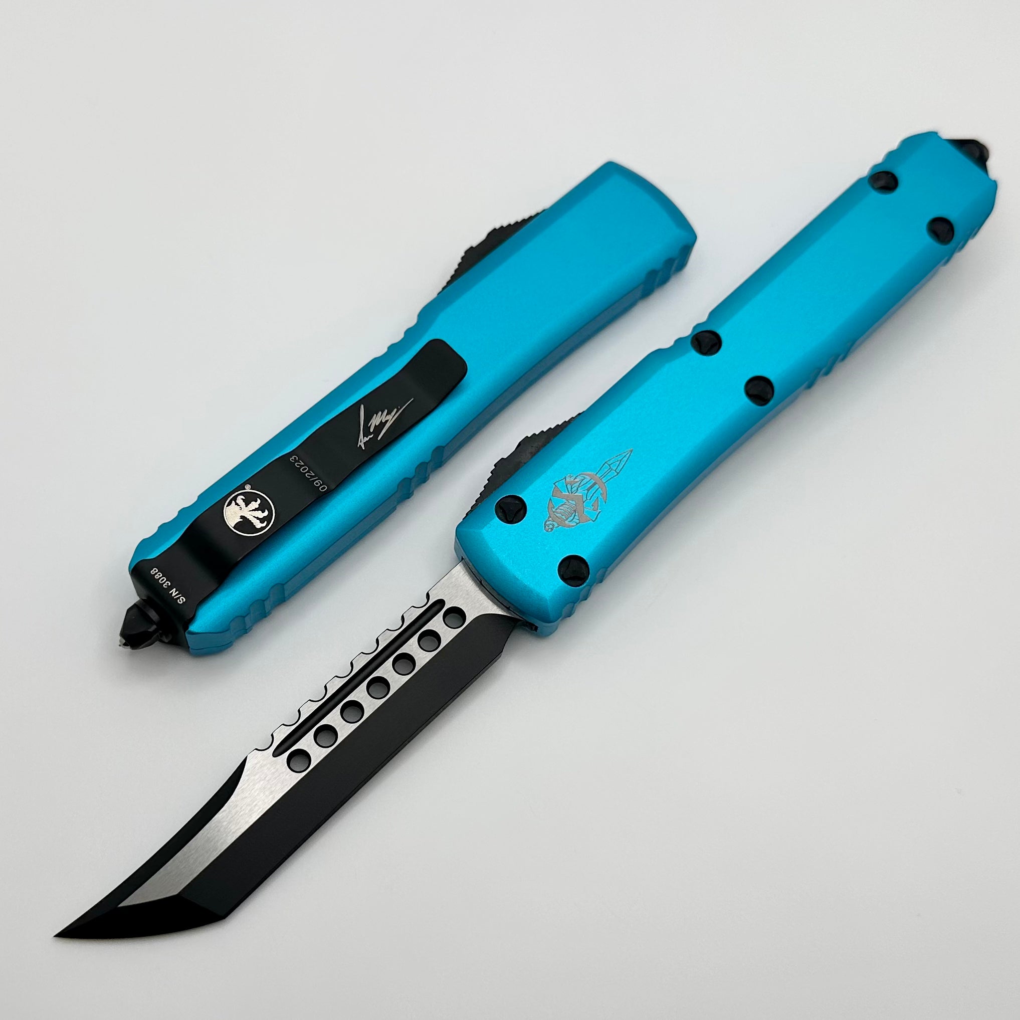 Premium Microtech Ultratech Hellhound OTF Knife - Turquoise Signature Series