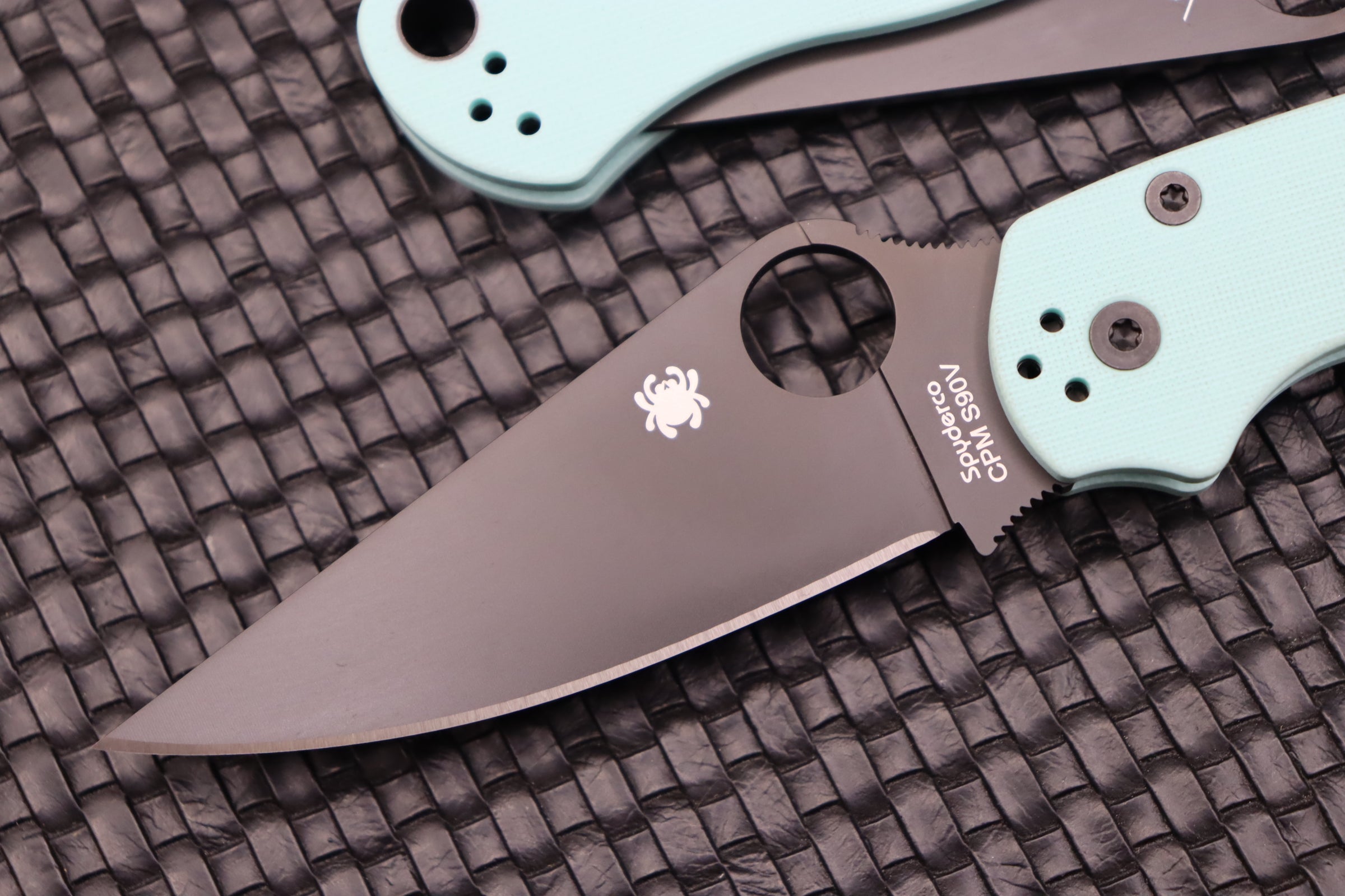 Premium Spyderco Paramilitary 2 PM2 Tactical Knife - Teal G-10 & DLC S90V