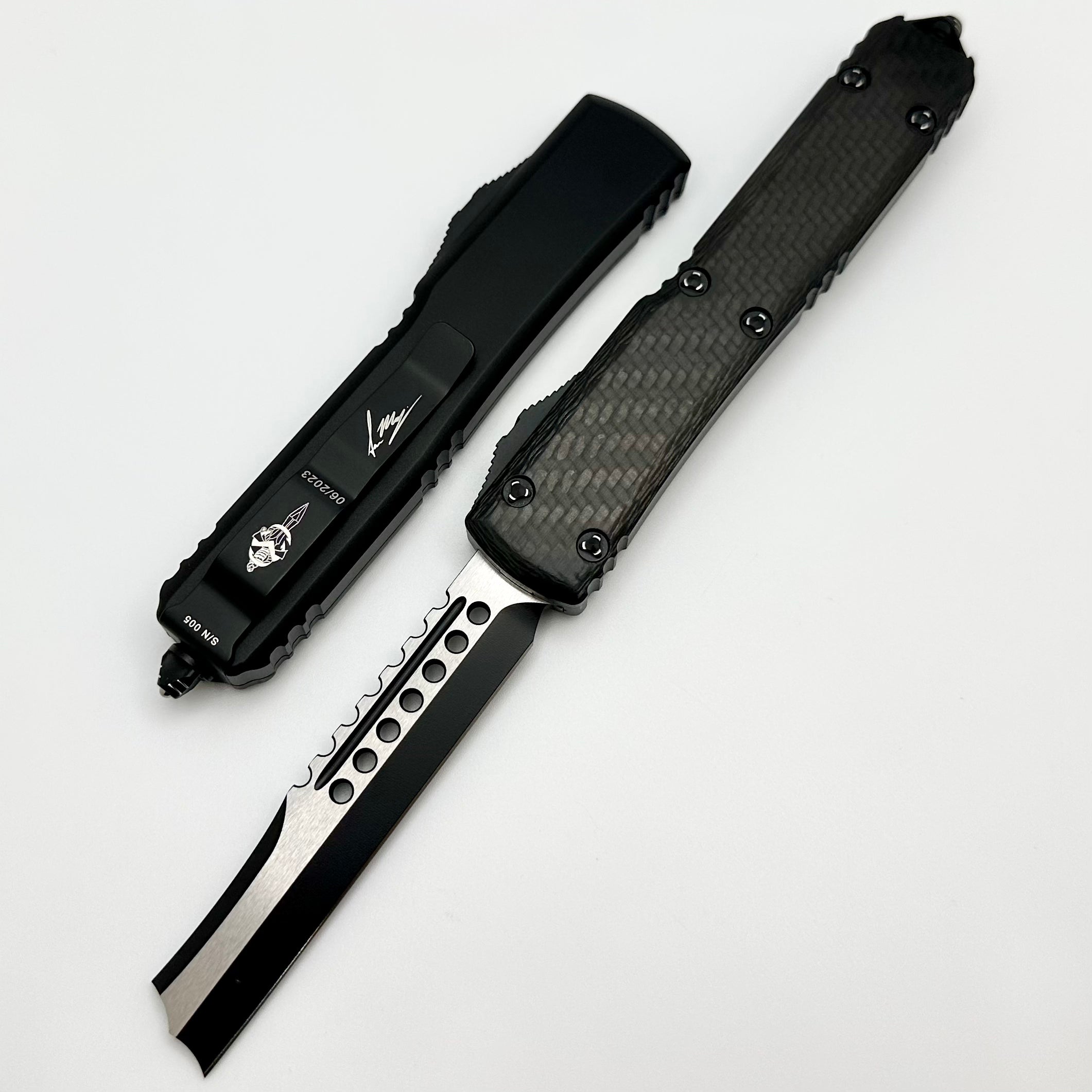 Microtech Ultratech Hellhound Razor Carbon Fiber Tactical Knife - Ultimate Precision Tool