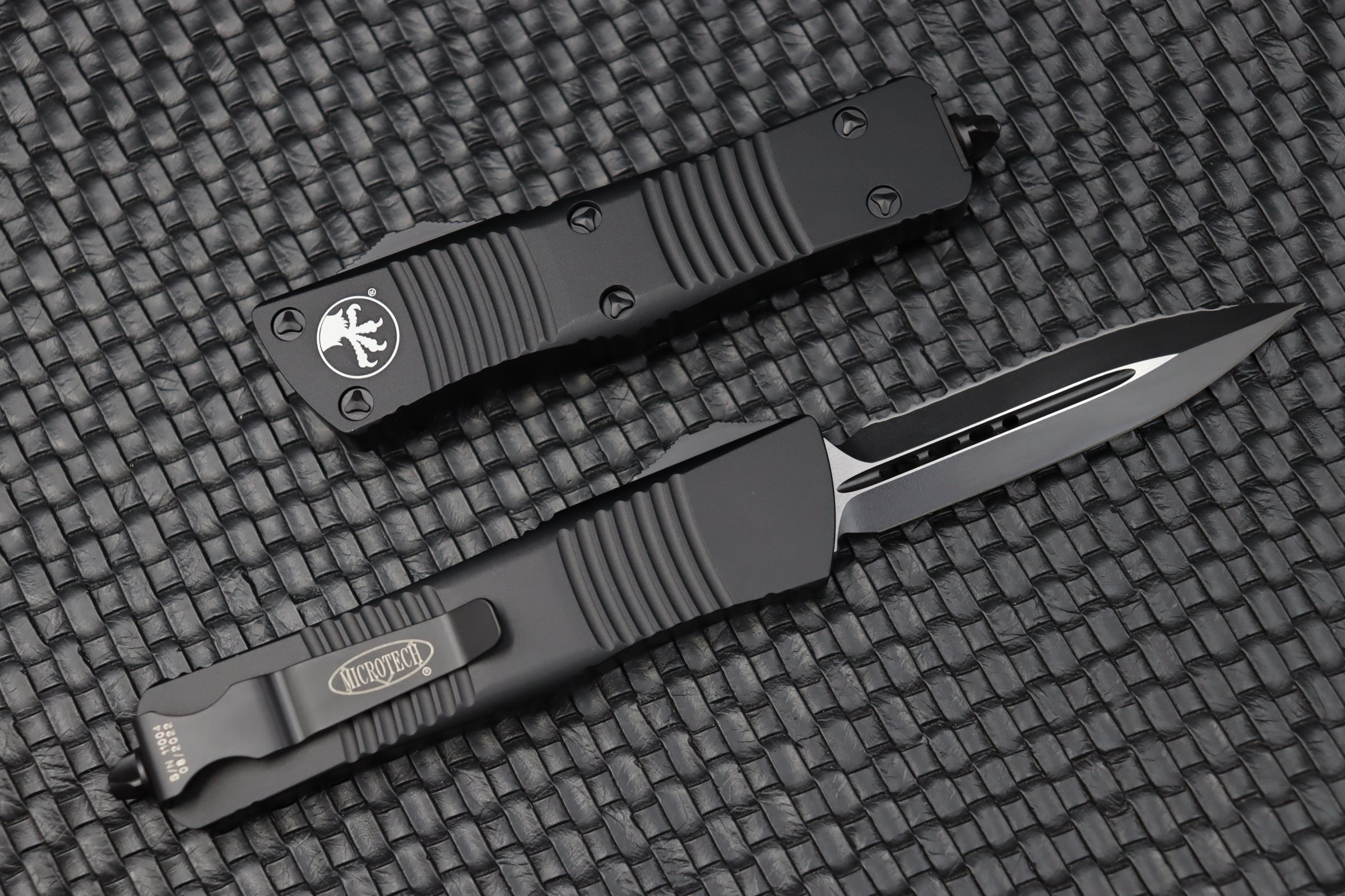 Microtech Troodon Double Edge Black Tactical Full Serrated 138-3T - Premium Tactical Knife