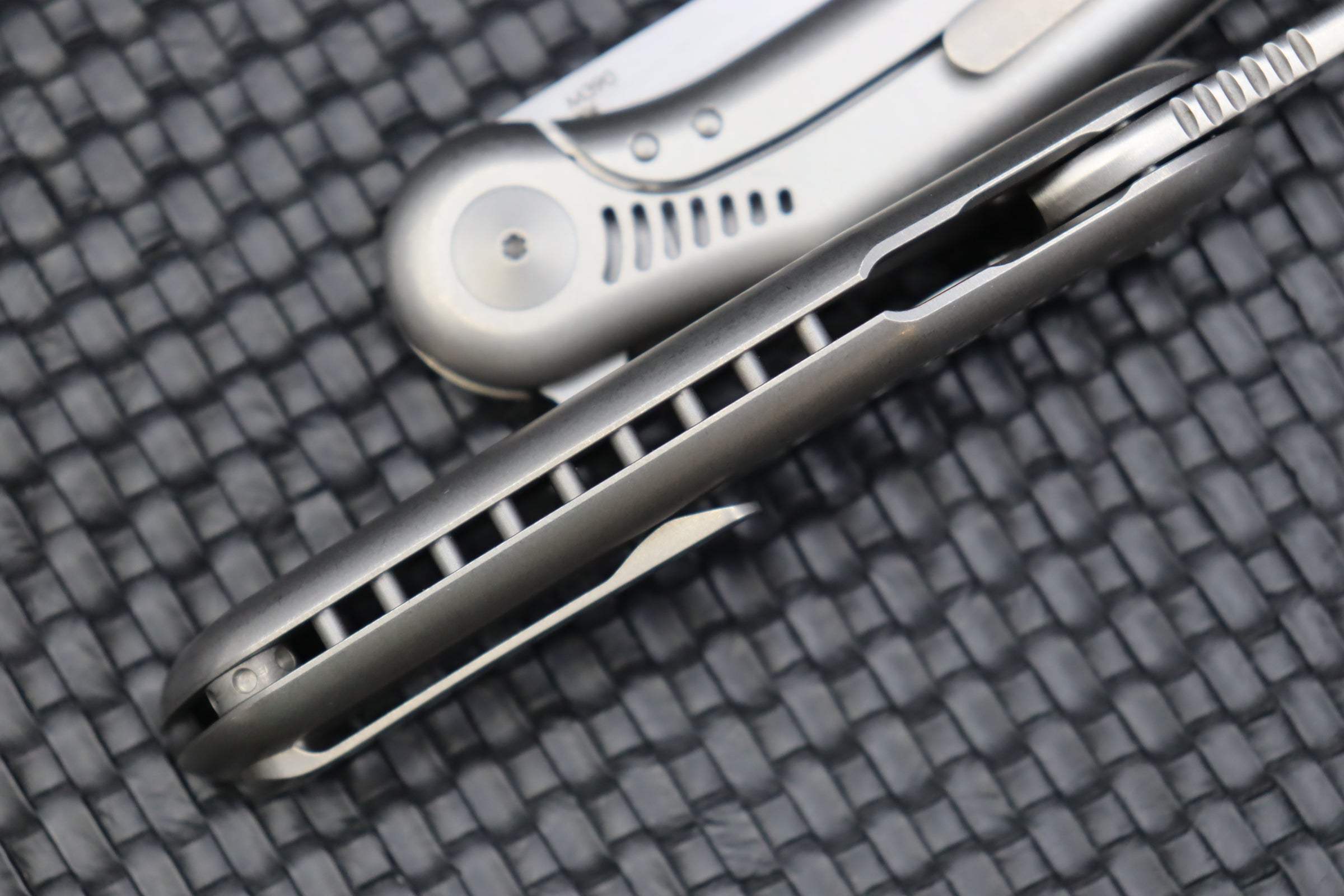 Reate Gents #9 Premium EDC Knife - Light Beadblast Titanium & M390 Steel