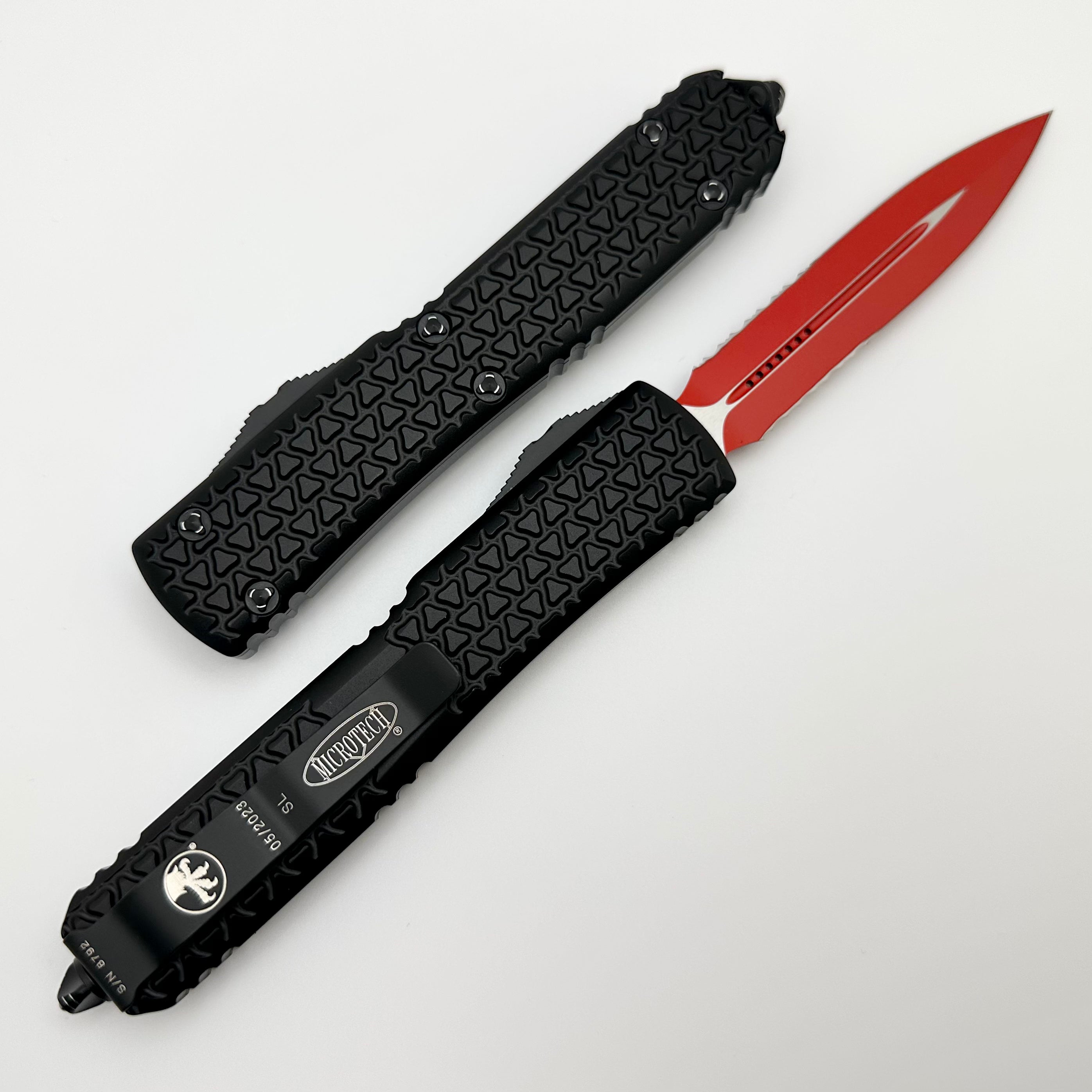 Microtech Ultratech Sith Lord Signature Series - Premium Double Edge OTF Knife