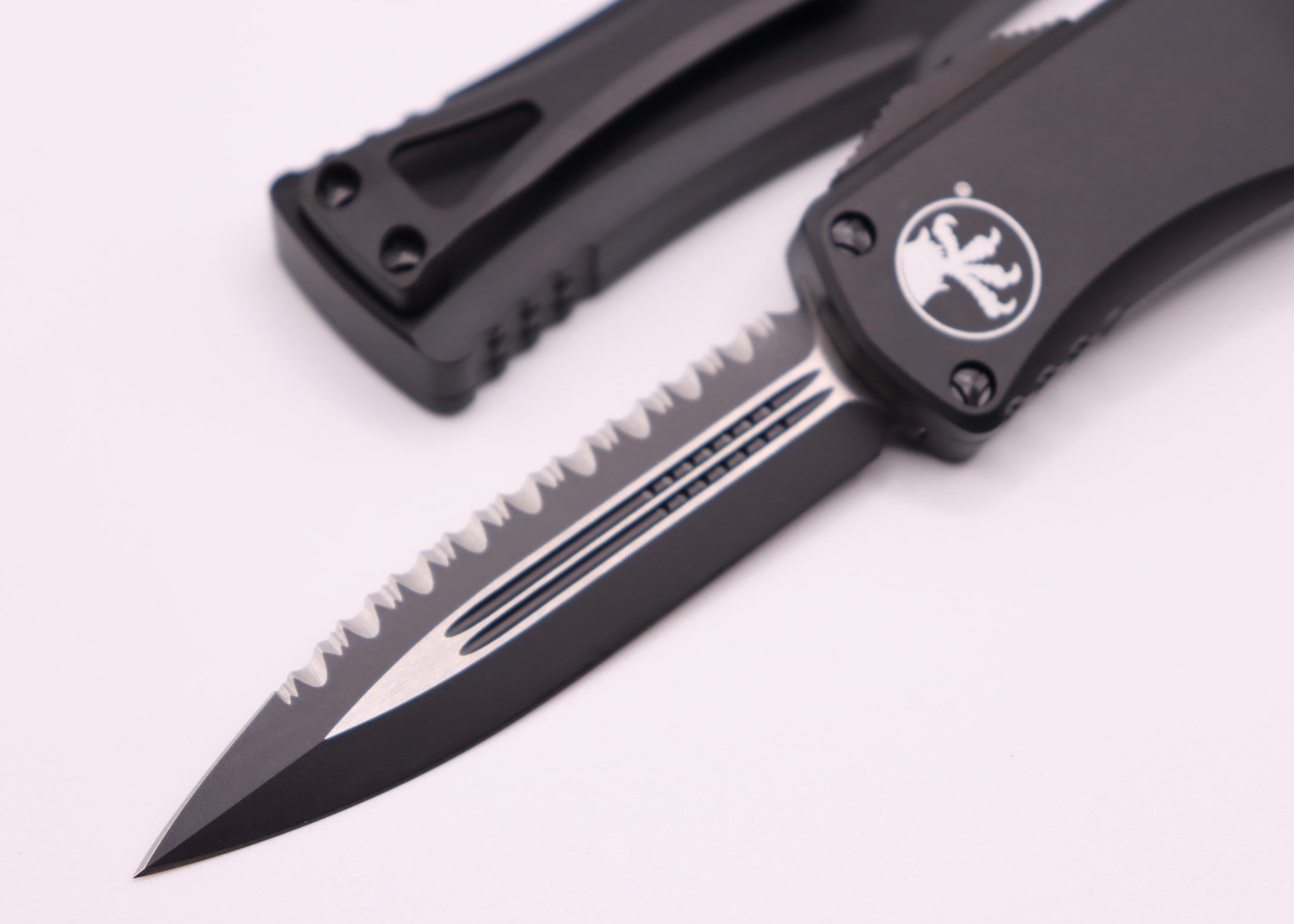 Microtech Hera Double Edge Tactical Knife - Premium Black Fully Serrated