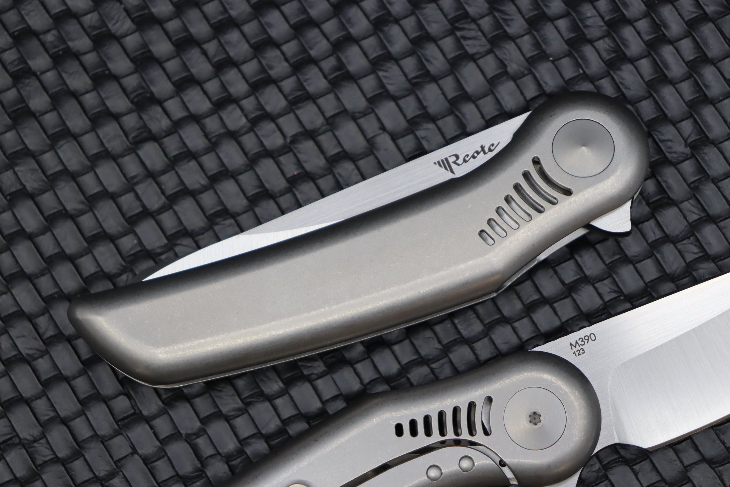 Reate Gents #9 Premium EDC Knife - Light Beadblast Titanium & M390 Steel