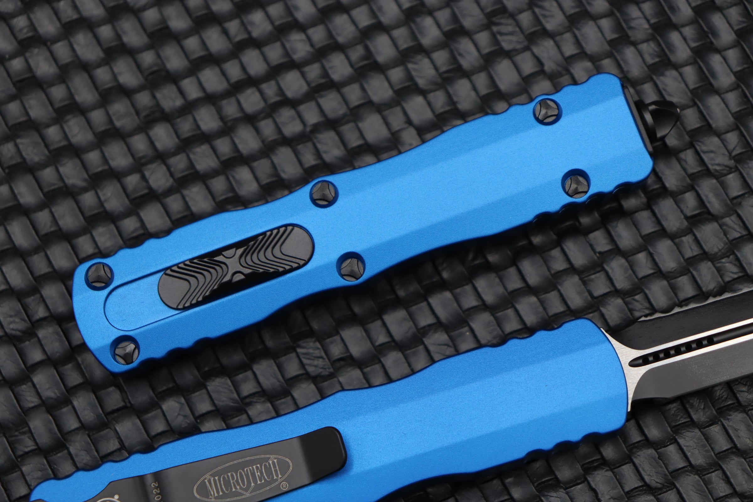 Microtech Dirac Premium Double Edge Serrated Tactical Knife - Blue