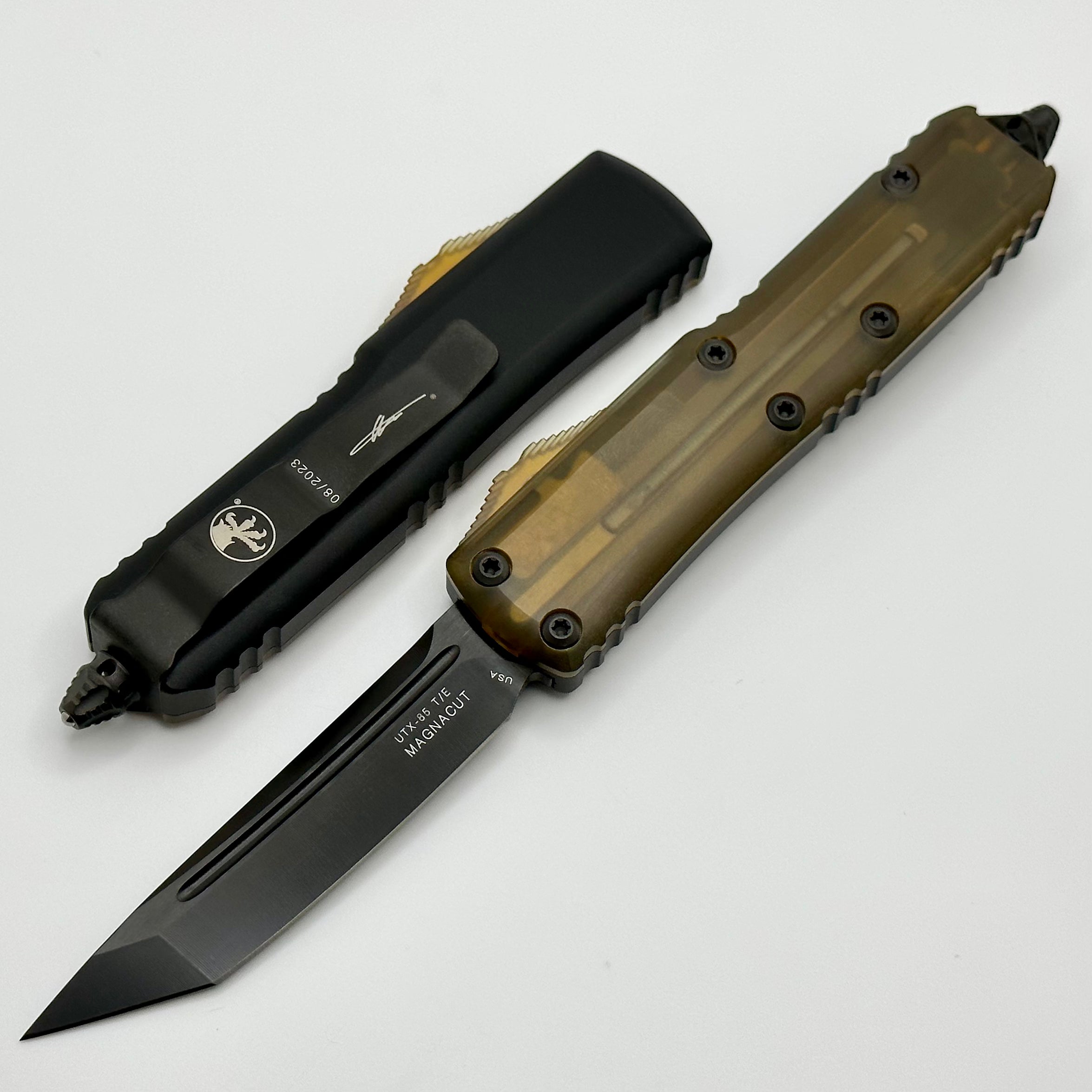 Microtech UTX-85 Signature Series Tanto DLC MagnaCut - Ultimate Everyday Carry Knife