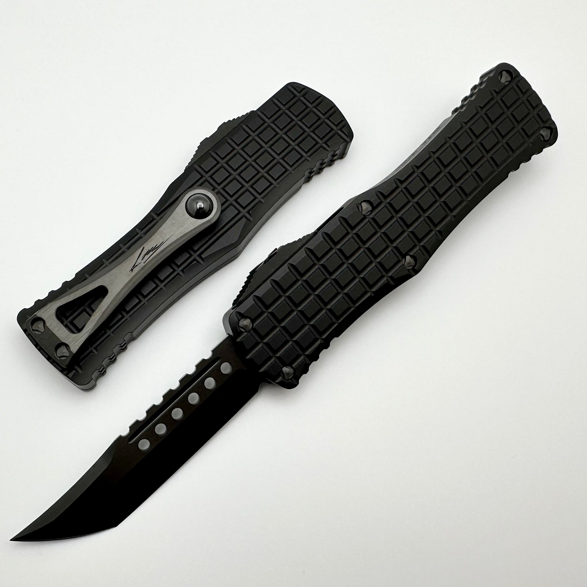 Microtech Hera Frag Hellhound DLC Shadow Signature Series 919-1DLCTFRSH - Premium Tactical Knife