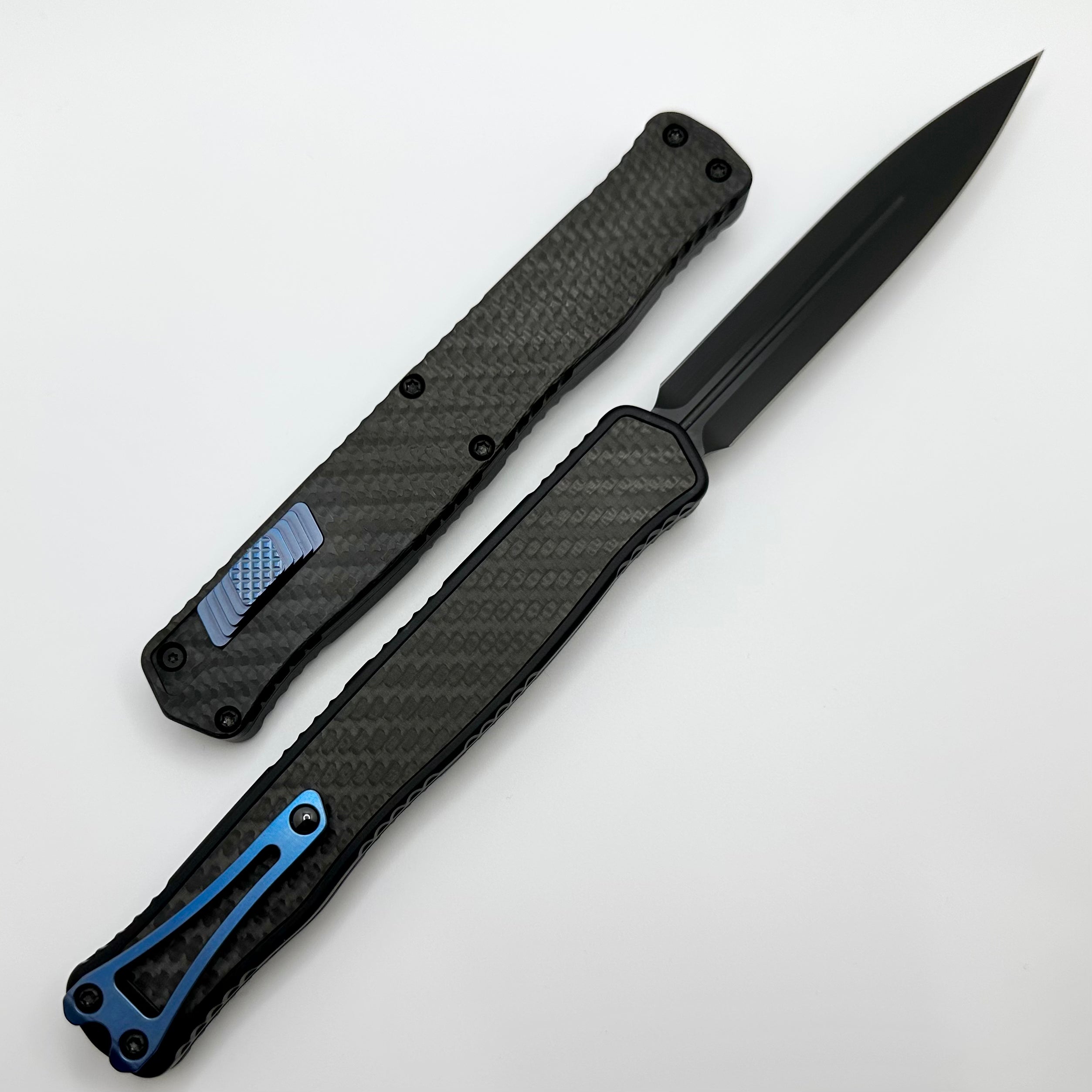 Heretic Knives Cleric II 2 Premium Carbon Fiber DLC Magnacut Blade with Blue Titanium Accents