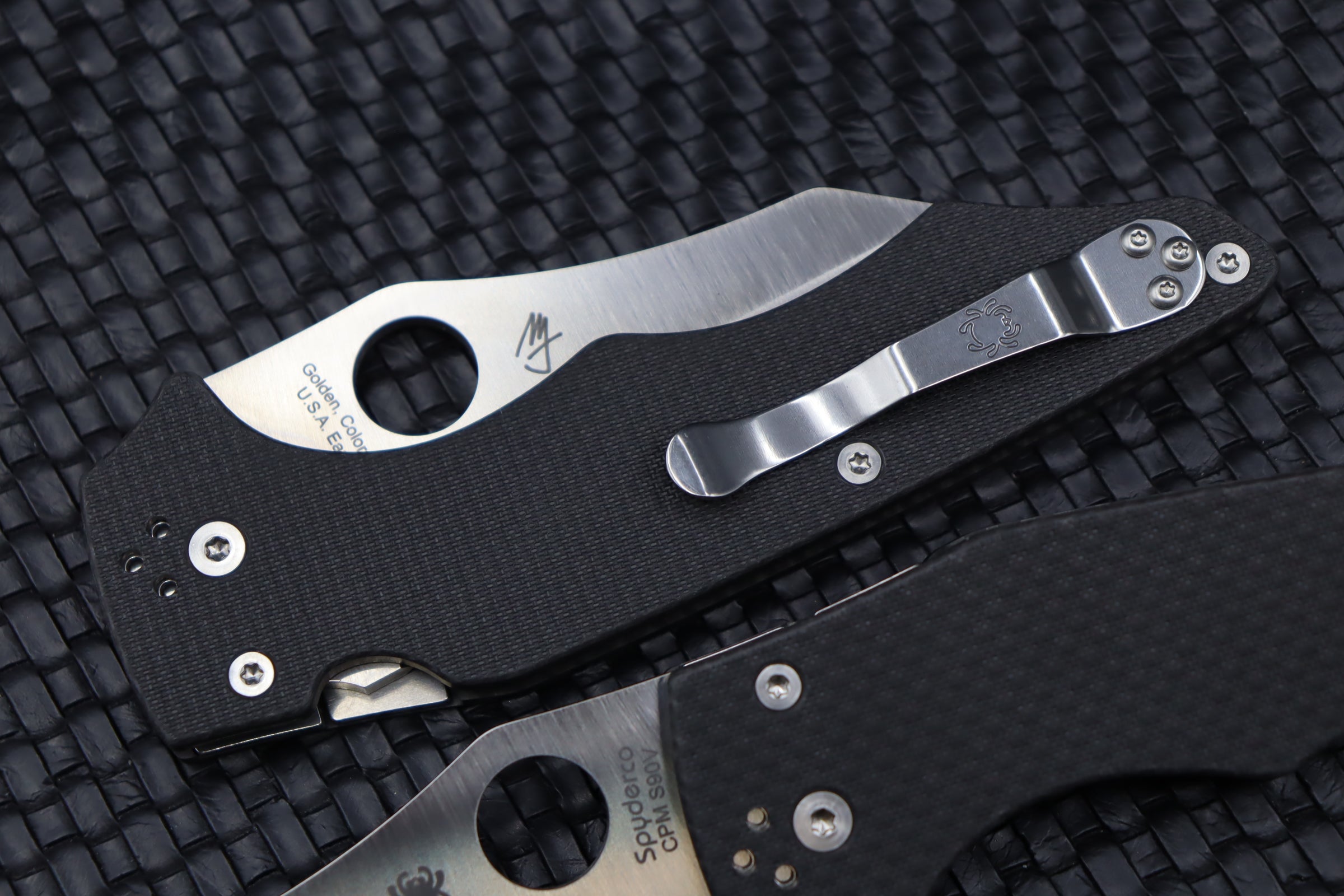 Spyderco Premium Carbon Fiber Yojumbo S90V Tactical Knife