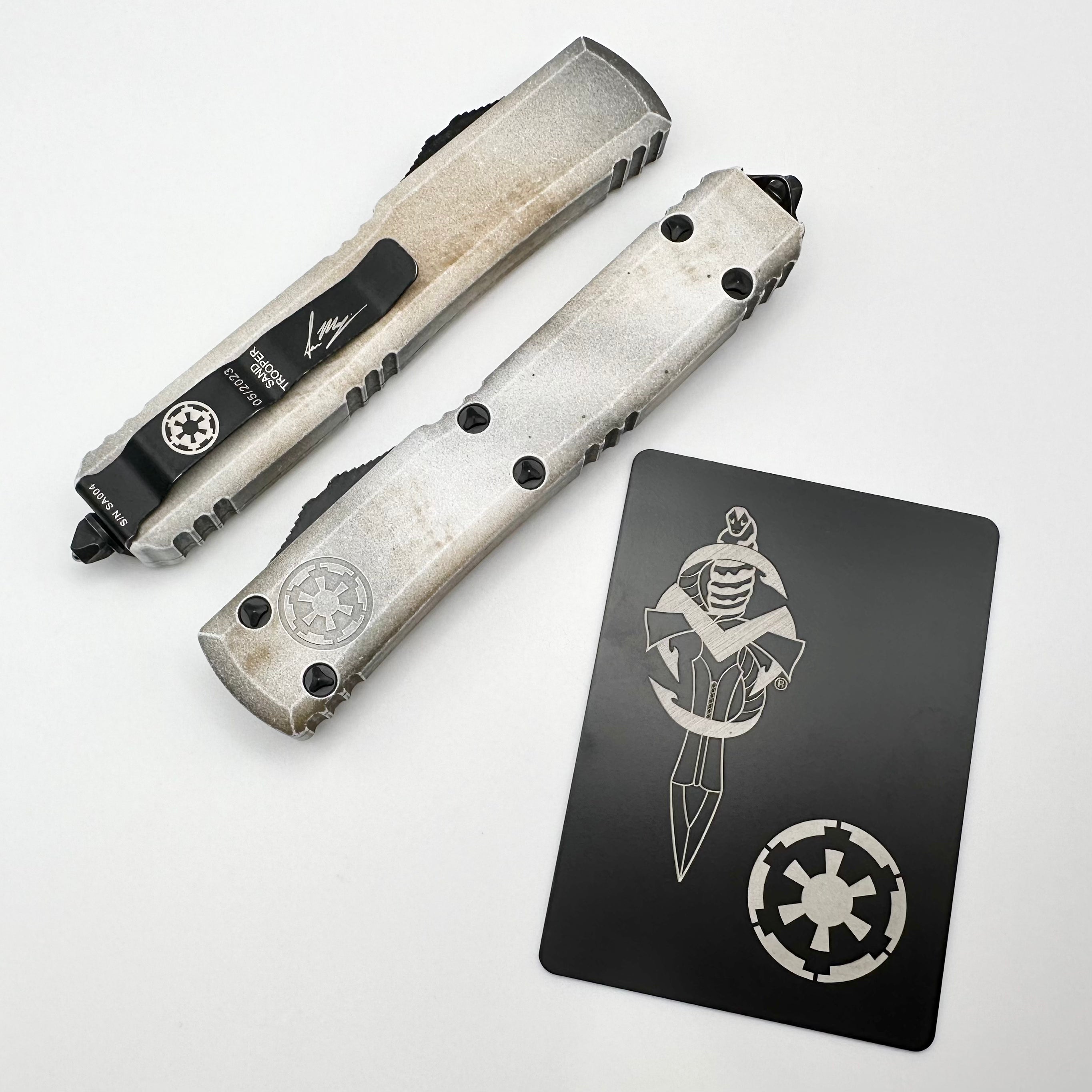 Premium Microtech Ultratech Signature Series: Hellhound & Warhound Dual Knife Set