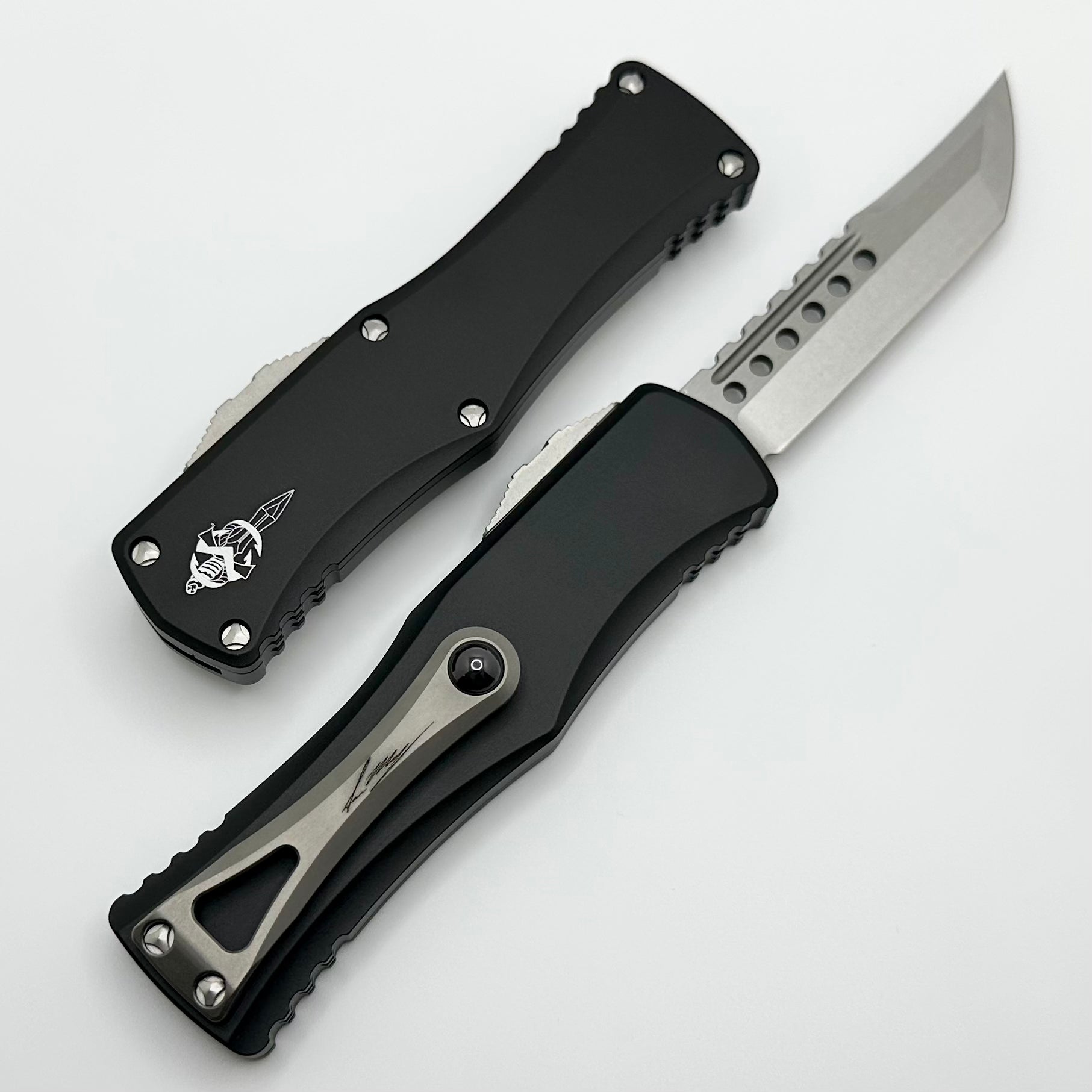 Microtech Hera Hellhound Signature Series - Premium Tactical Knife