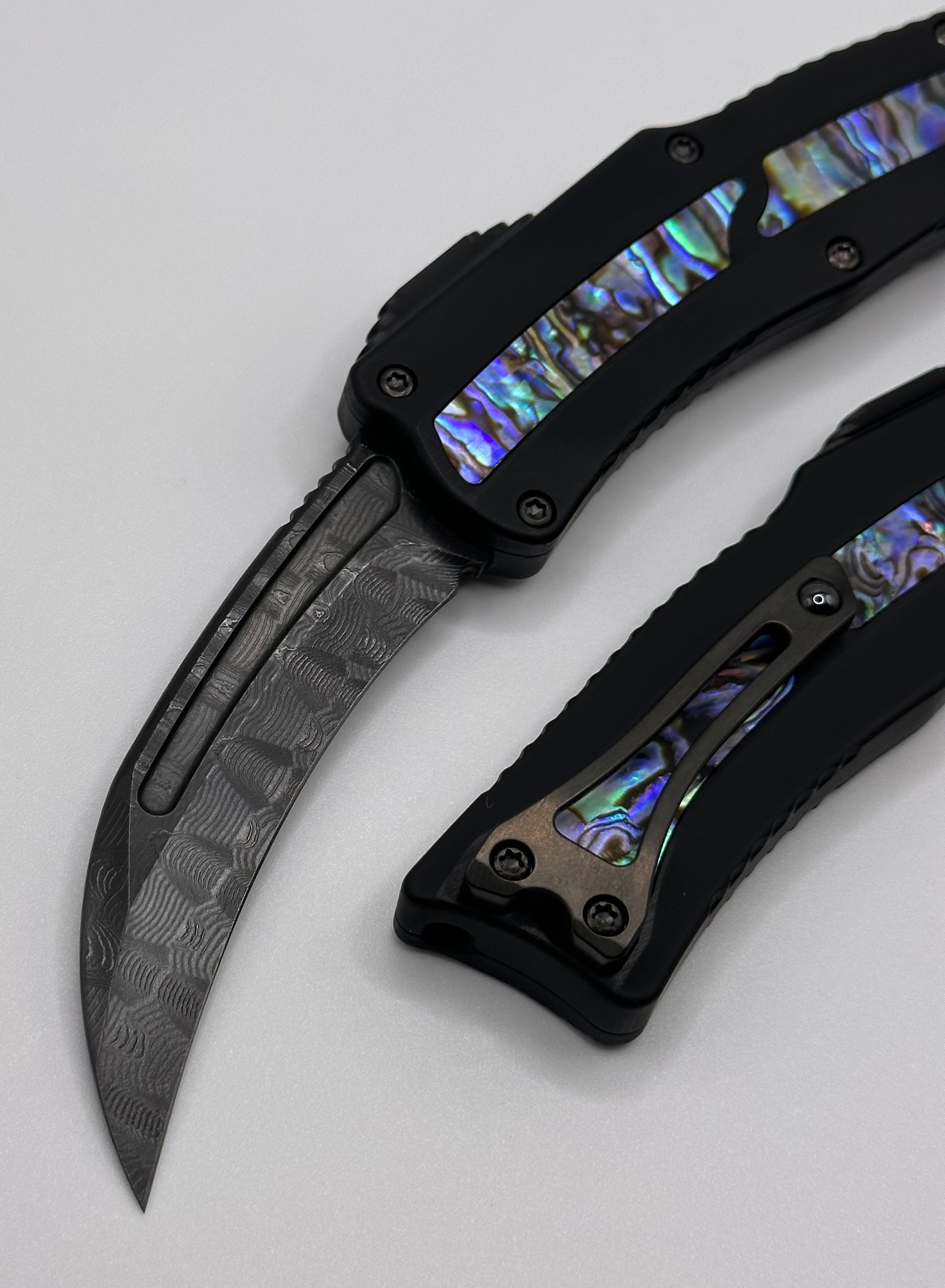 Heretic Premium ROC Vegas Forge DLC Folding Knife with Abalone Inlays