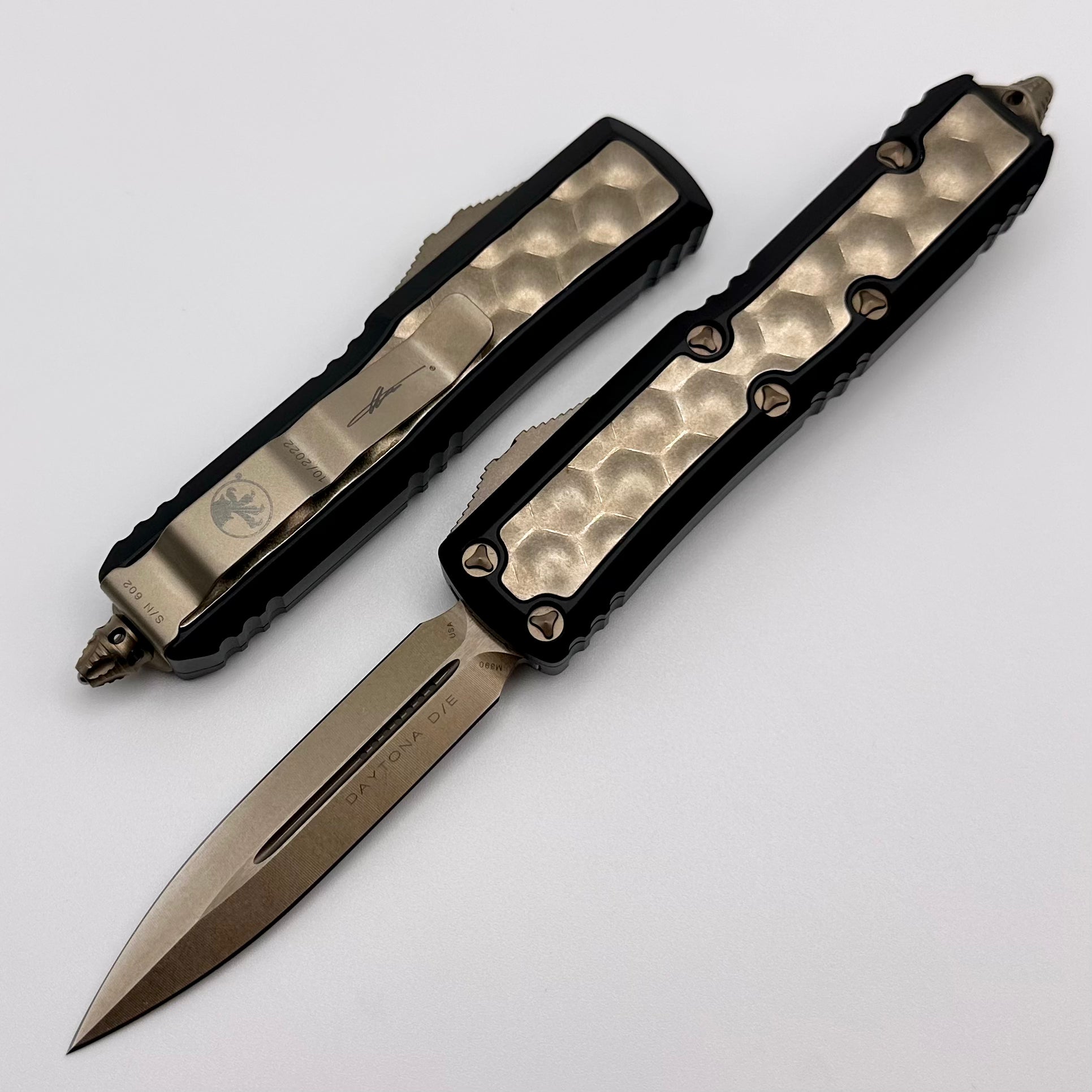 Premium Microtech Daytona D/E Bronze Knife with Brute Bubble Inlays