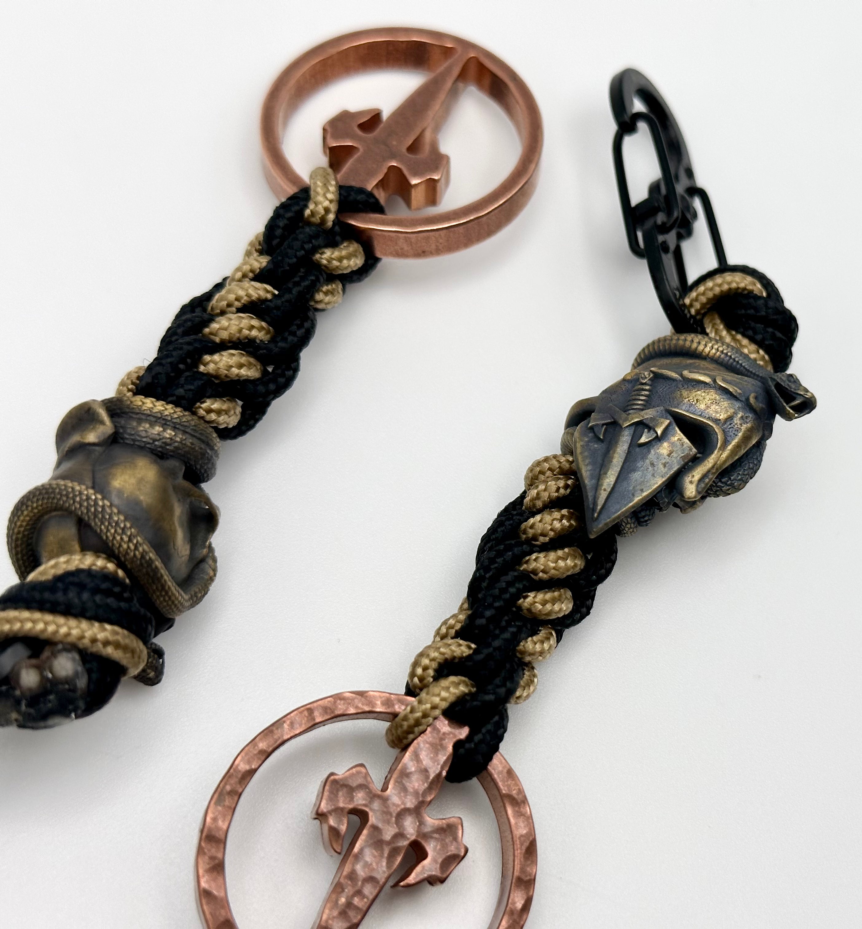 Premium Microtech Spartan Viper Bead Pendant Paracord Lanyard with Hammered Copper Logo